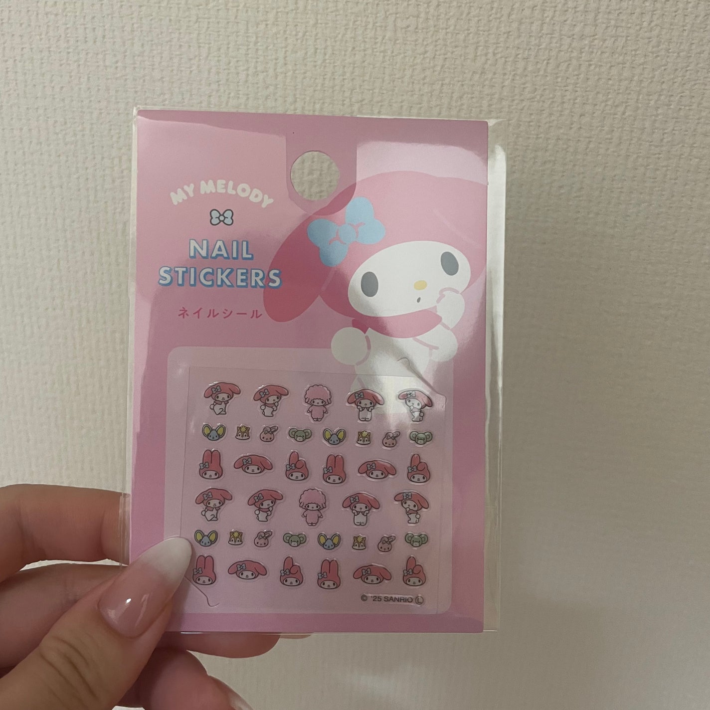𐔌՞ . .՞ 𐦯 on LIPS 「.˚ʚサンリオネイルシールɞ˚.📍ネイルシールMMわくわくフレ..」(1枚目)
