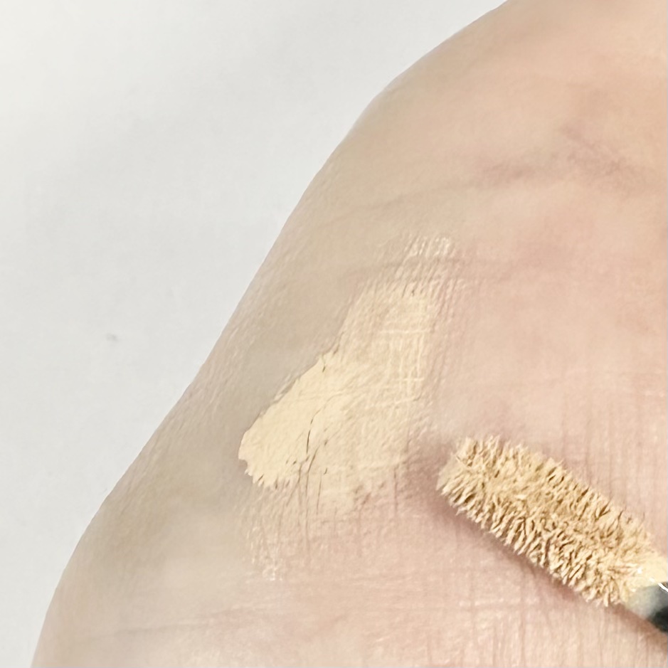 ダーマシンコンシーラー/23years old/リキッドコンシーラーを使ったクチコミ（2枚目）