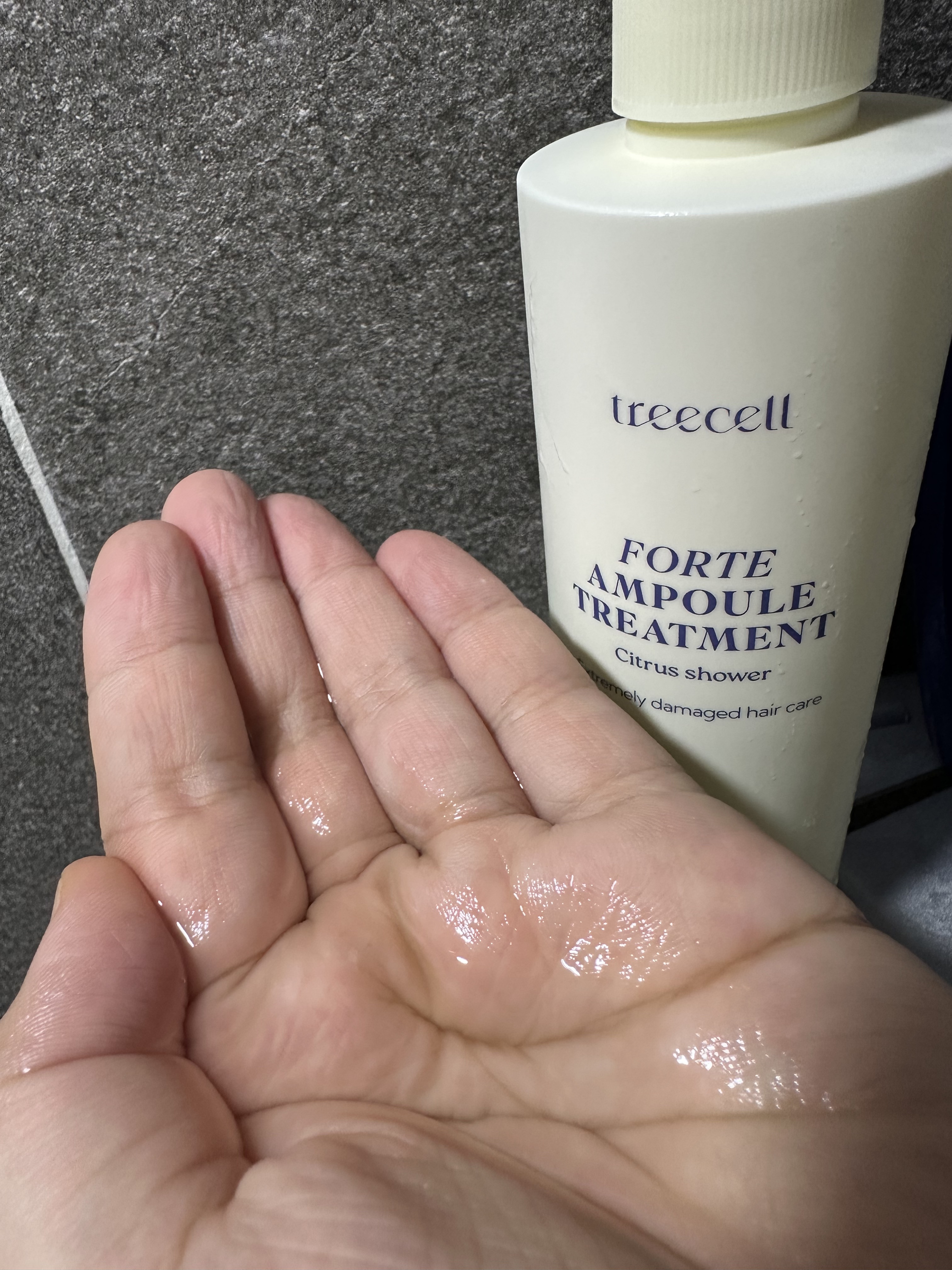 リカバリー オイルエッセンス/treecell/アウトバストリートメントを使ったクチコミ（3枚目）