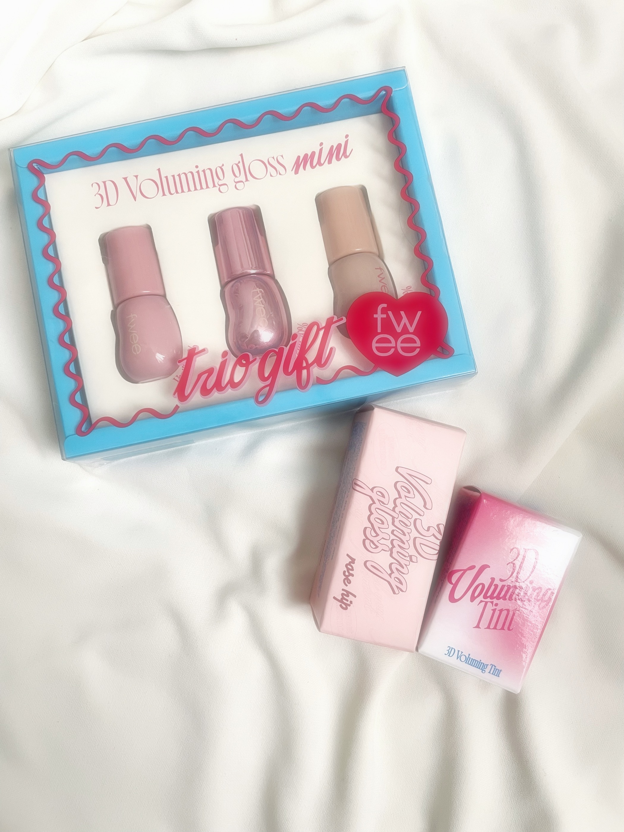 フィー 3Dボリューミングティント 12 フィグディップ/fwee/リップティントを使ったクチコミ（3枚目）
