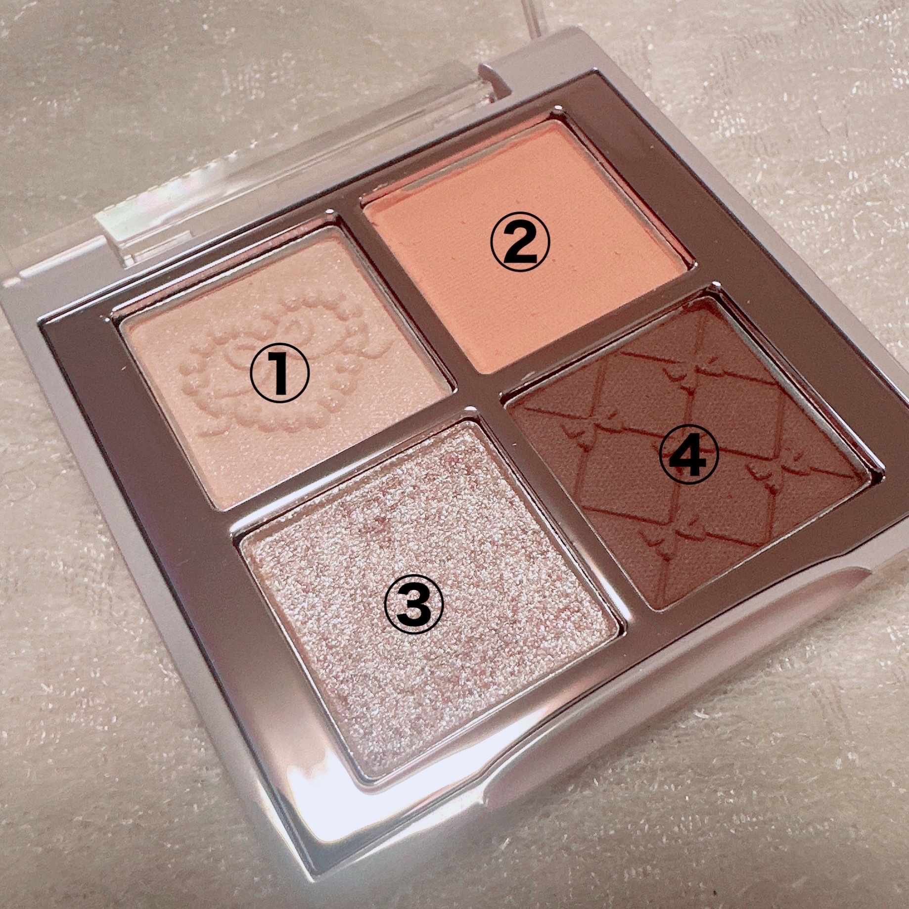 INTO U ローテーショナルアイシャドウパレット/INTO U/アイシャドウパレットを使ったクチコミ（2枚目）