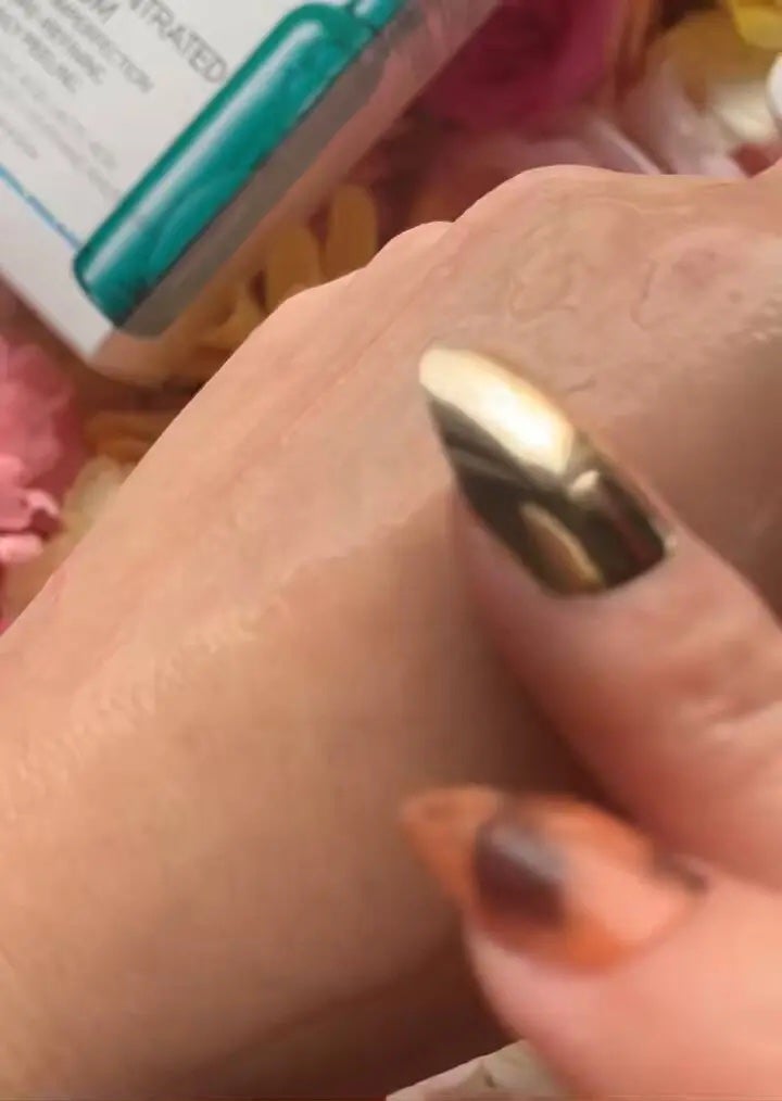 ãšãã¡ã¯ã© ããŒã«ã±ã¢ ã»ã©ã /ã© ããã·ã¥ ããŒ/çŸå®¹æ¶²ã䜿ã£ãã¯ãã³ãïŒ3æç®ïŒ