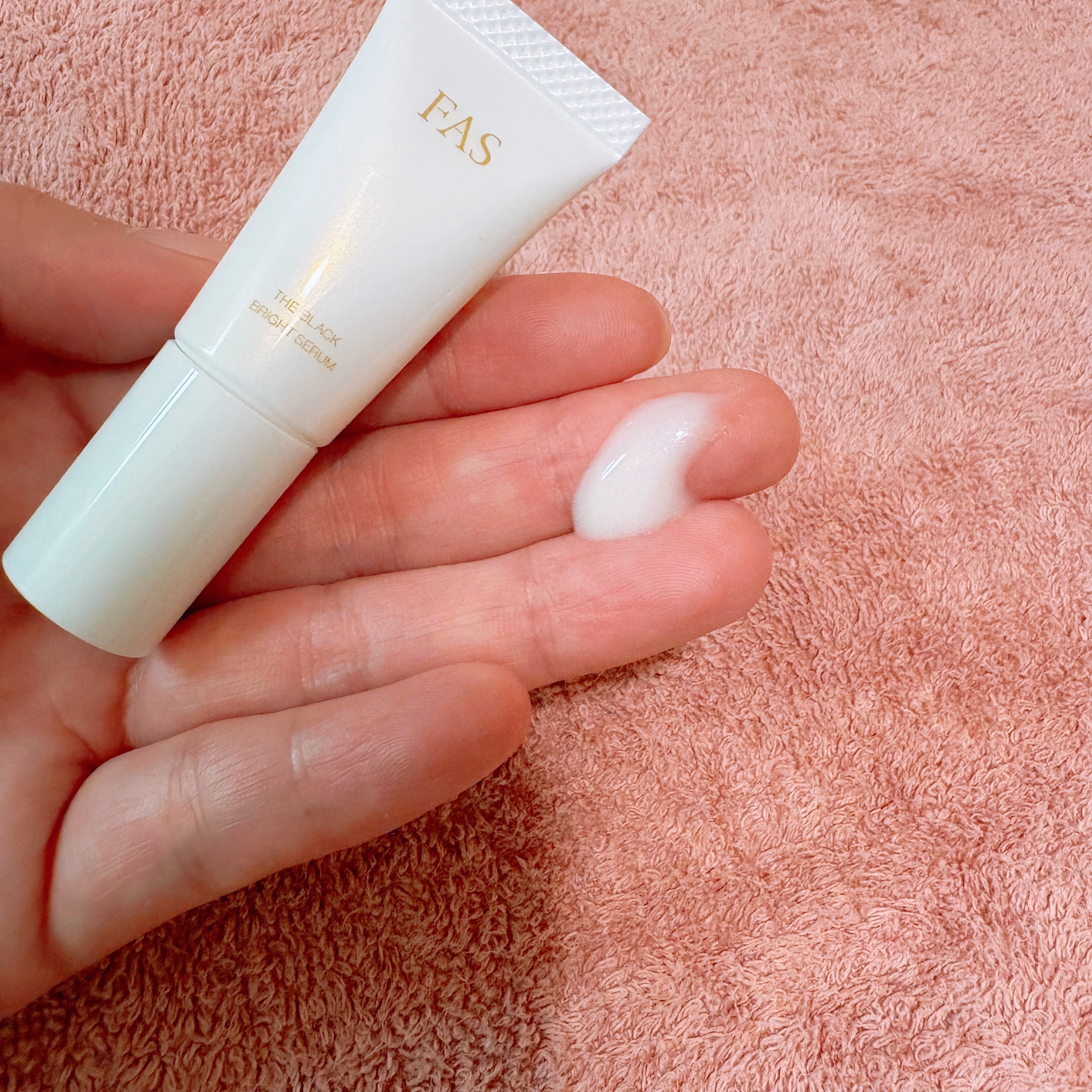 FAS ザ ブラック ブライトセラム/FAS/美容液を使ったクチコミ（2枚目）