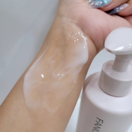 ボディミルク ブライトニング&エイジングケア<医薬部外品>/ファンケル/ボディミルクを使ったクチコミ(4枚目)