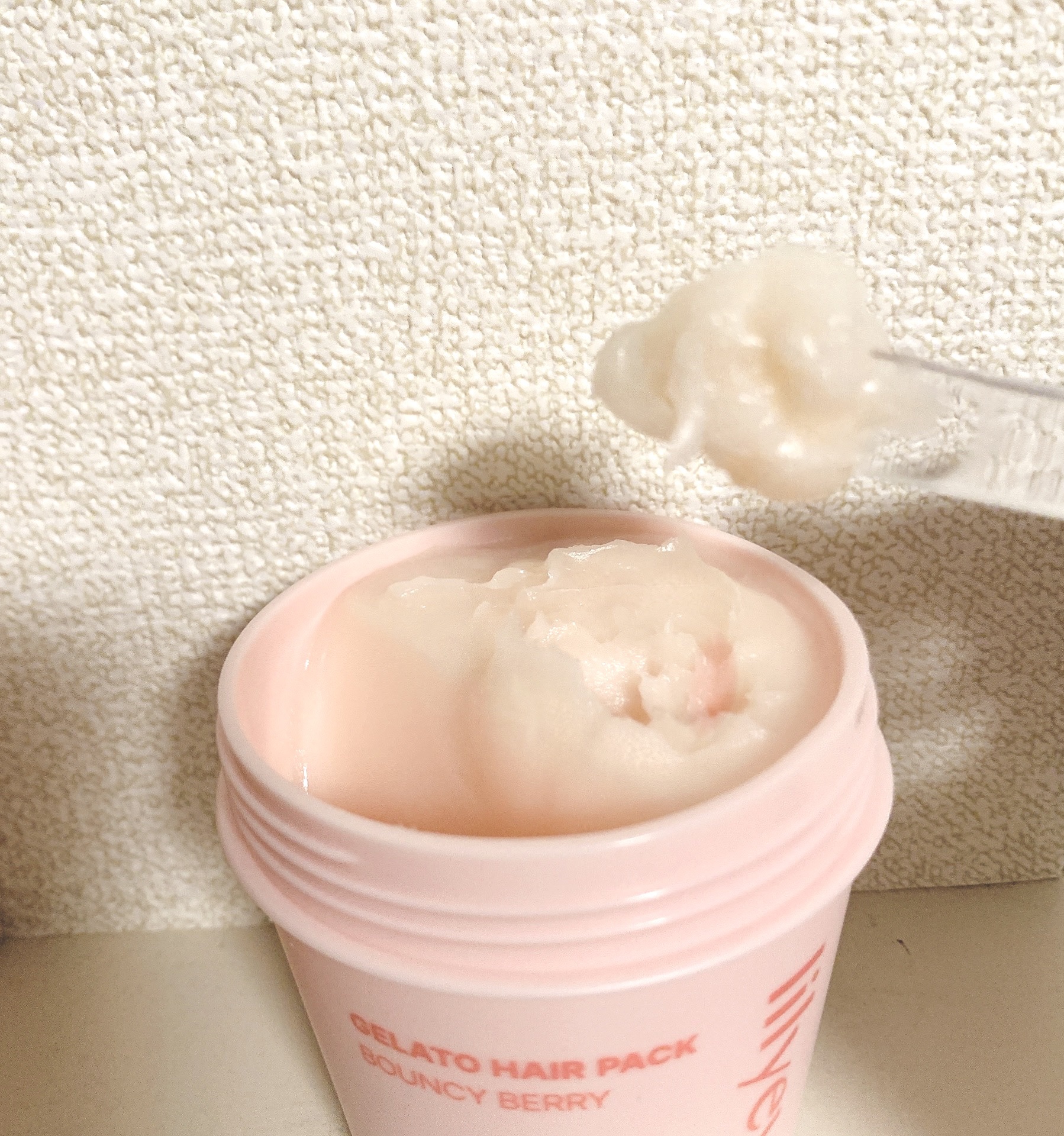 リペアターンジェラートヘアパック バウンシーベリー/リリーイブ/洗い流すヘアトリートメントを使ったクチコミ（3枚目）