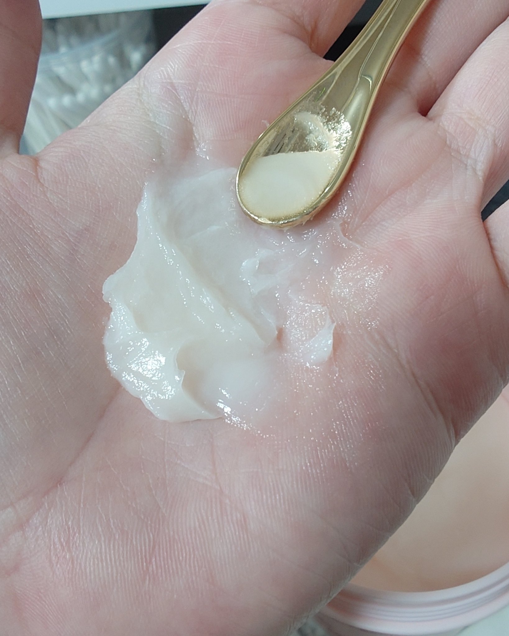 リペアターンジェラートヘアパック バウンシーベリー/リリーイブ/洗い流すヘアトリートメントを使ったクチコミ（3枚目）