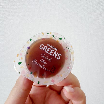 カゴメ KAGOME GREENSのクチコミ「夏に取引先の方からいただいた
食べるスムージー。
寒くなる前にと思い、
ついに冷蔵庫に冷やして.....」(2枚目)