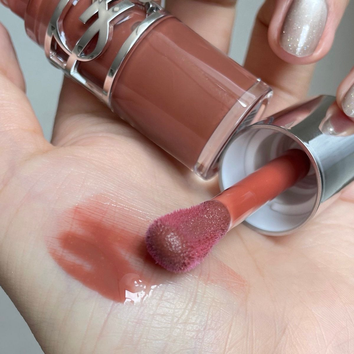 YSL ラブシャイン グロスプランパー #4 ハニー ピュア ラブ/YVES SAINT LAURENT BEAUTE/リップグロスを使ったクチコミ（2枚目）