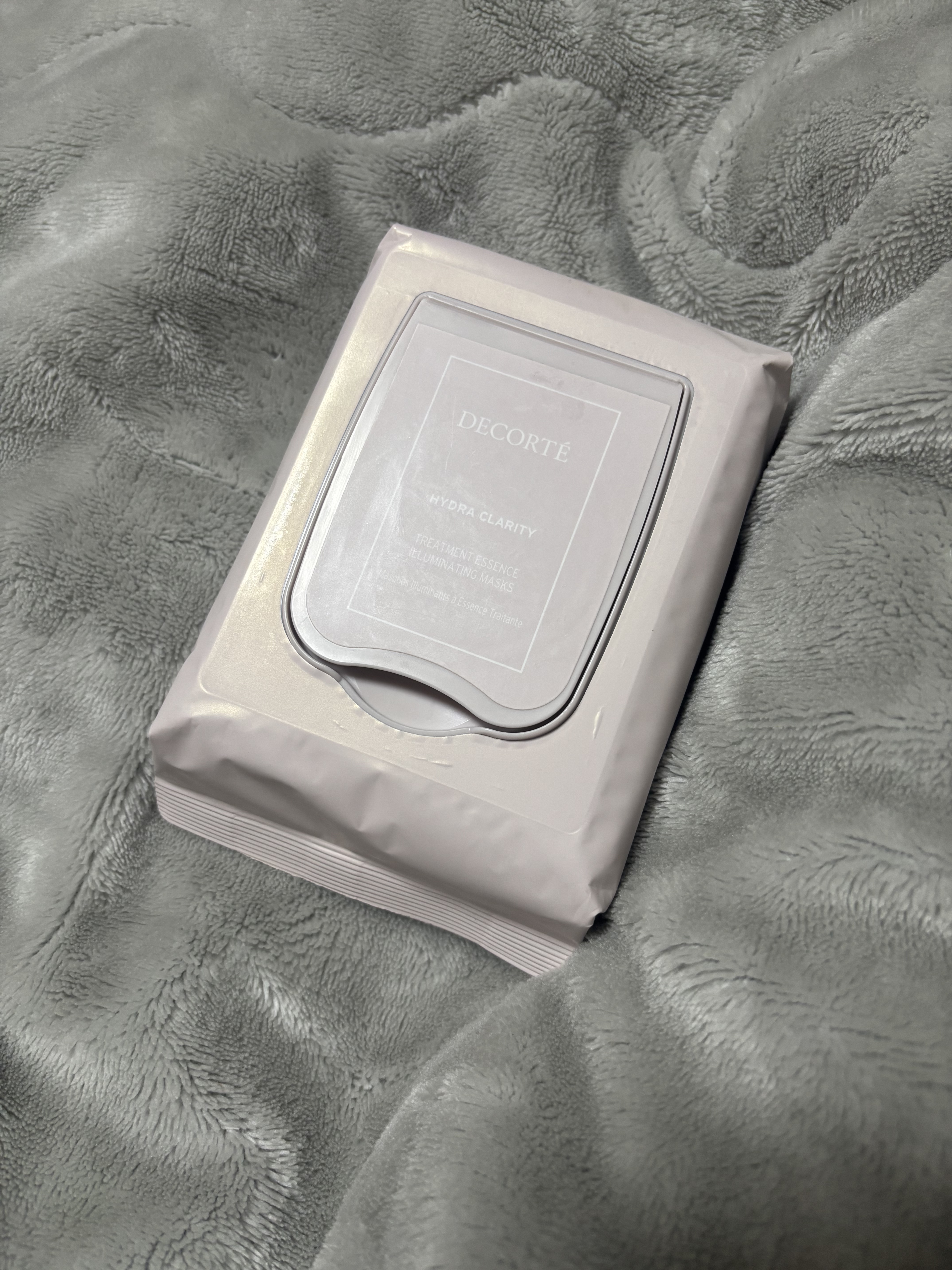 イドラクラリティ トリートメントエッセンス イルミネイティング マスク /DECORTÉ/シートマスク・パックを使ったクチコミ（1枚目）