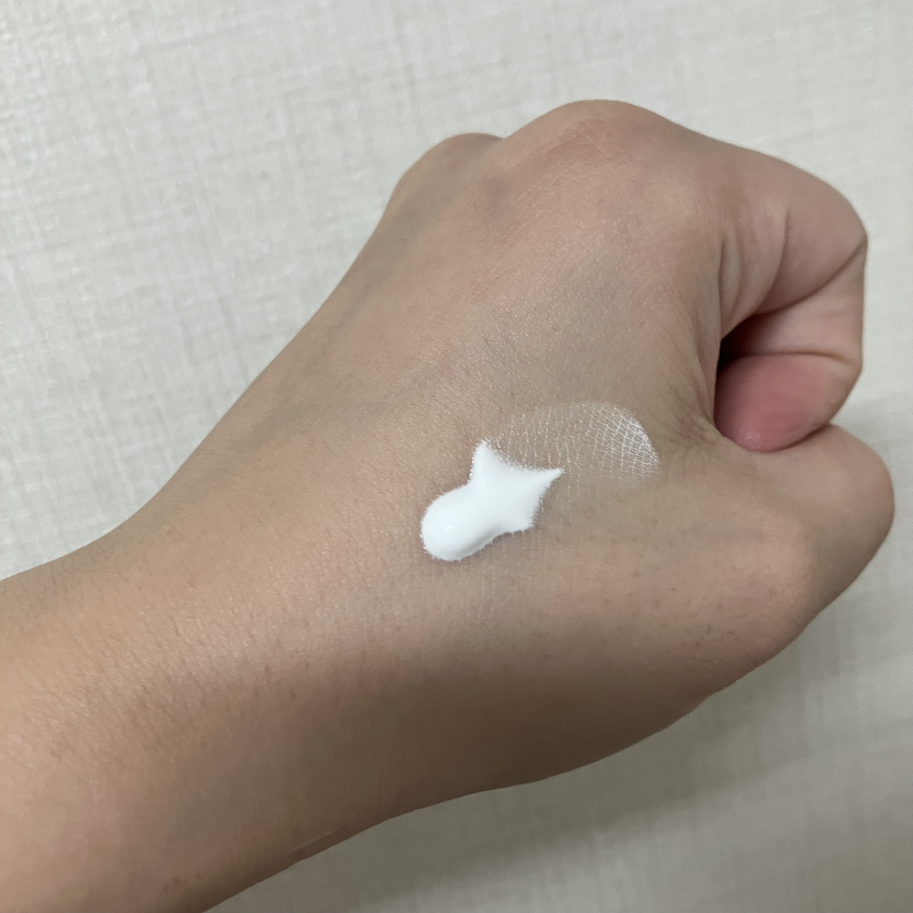 オールアバウトグロウトーンアップクリーム/CHASIN'RABBITS/化粧下地を使ったクチコミ（2枚目）