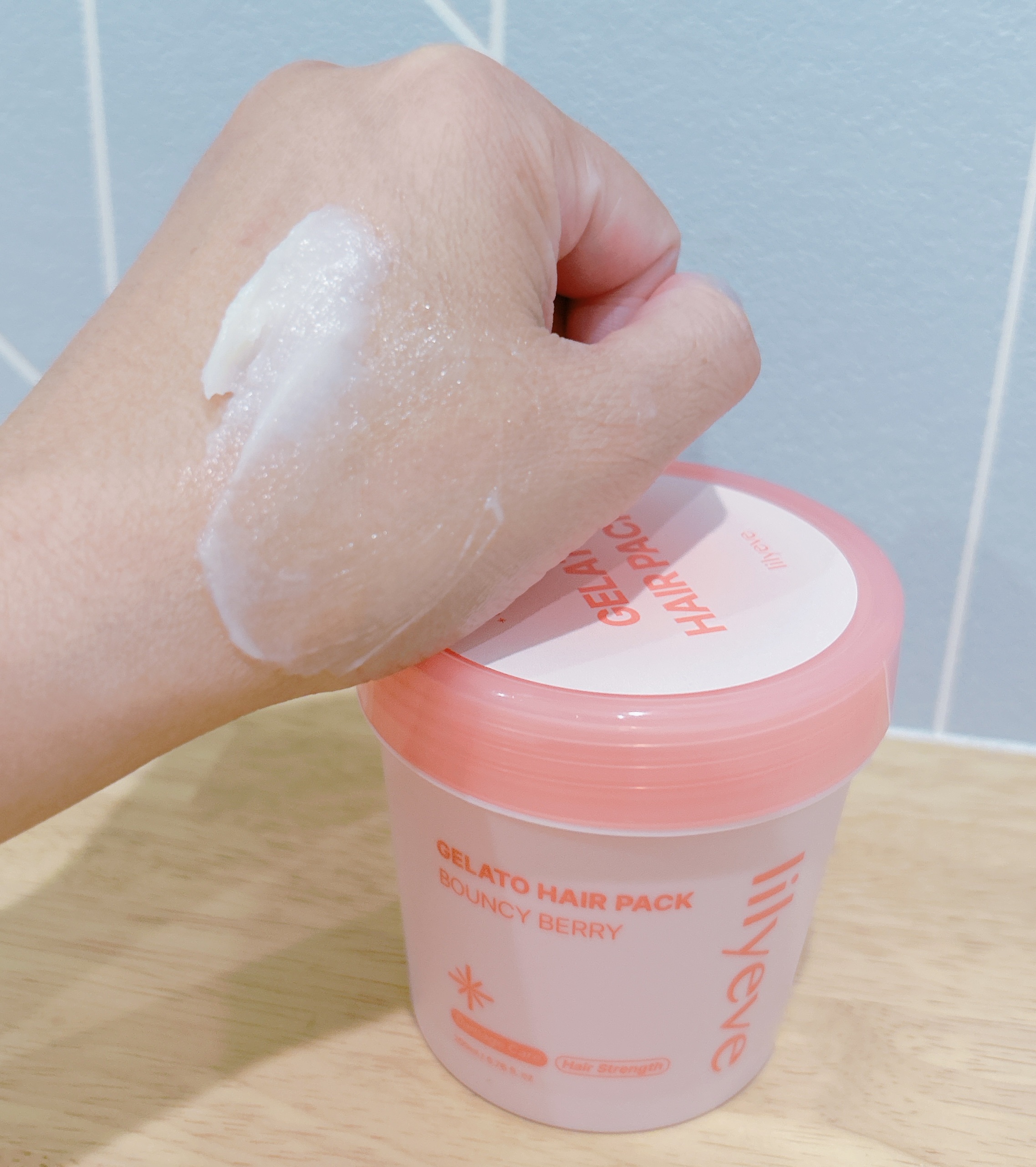 リペアターンジェラートヘアパック バウンシーベリー/リリーイブ/洗い流すヘアトリートメントを使ったクチコミ（2枚目）