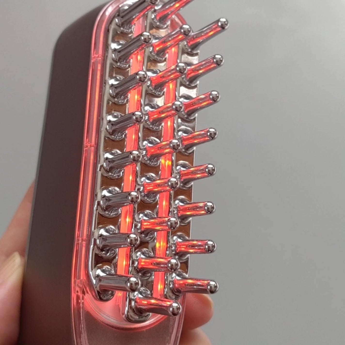 スカルプ電気ブラシ/アンファー(スカルプD)/美顔器・マッサージを使ったクチコミ(4枚目)