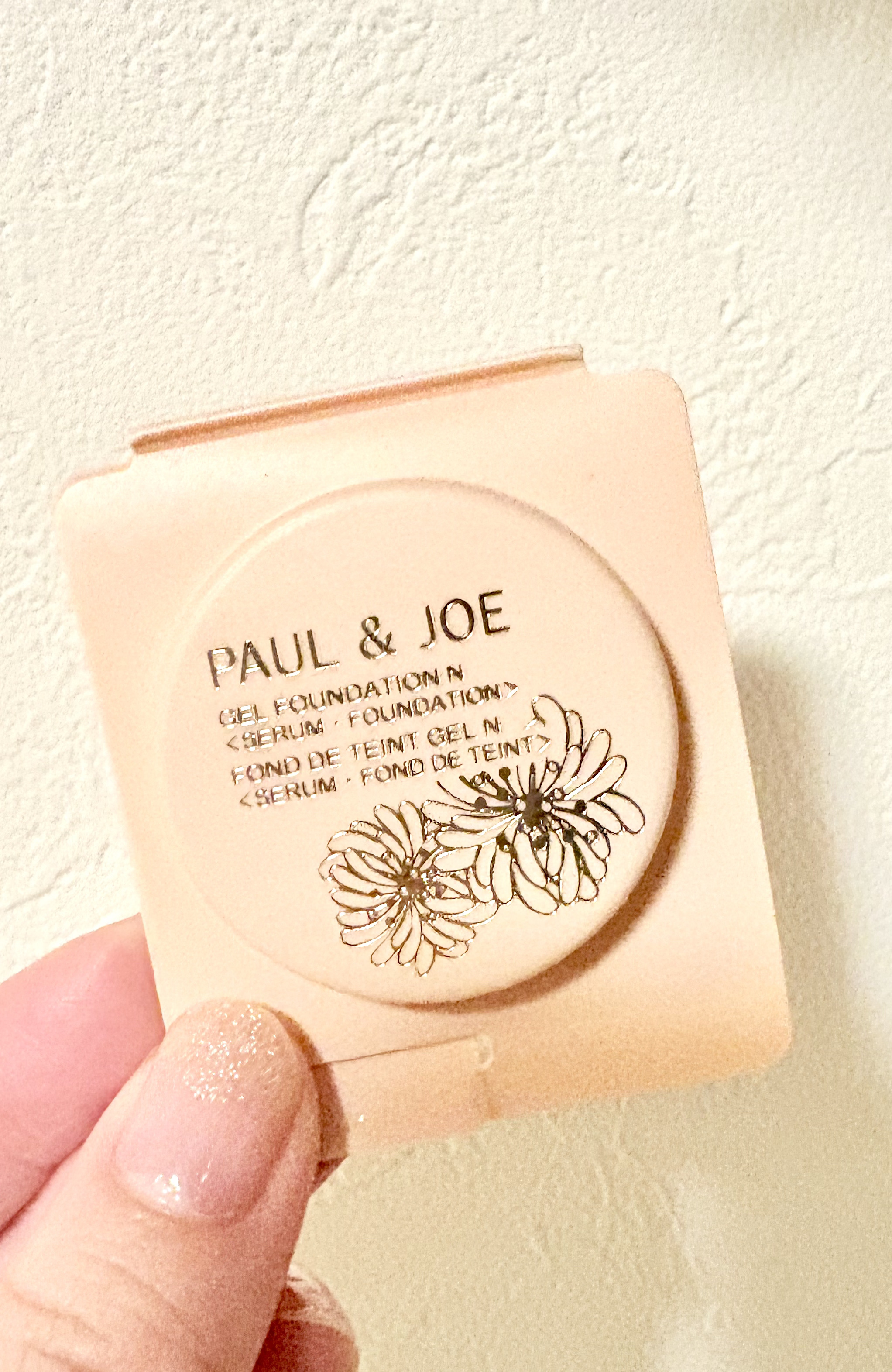 エクラタン ジェル ファンデーション S 102/PAUL & JOE BEAUTE/その他ファンデーションを使ったクチコミ（1枚目）