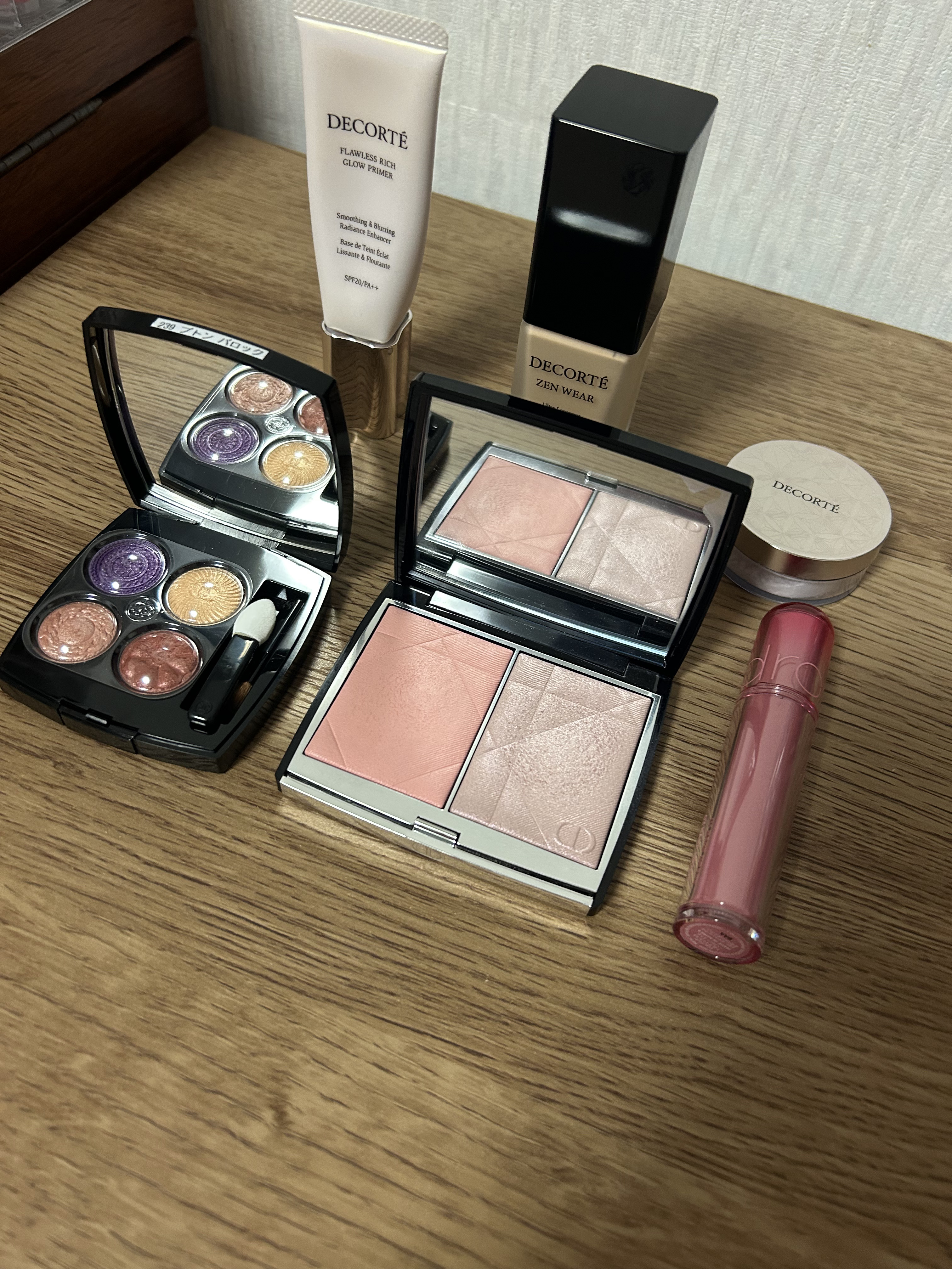 フローレススキン グロウライザー/DECORTÉ/化粧下地を使ったクチコミ（2枚目）