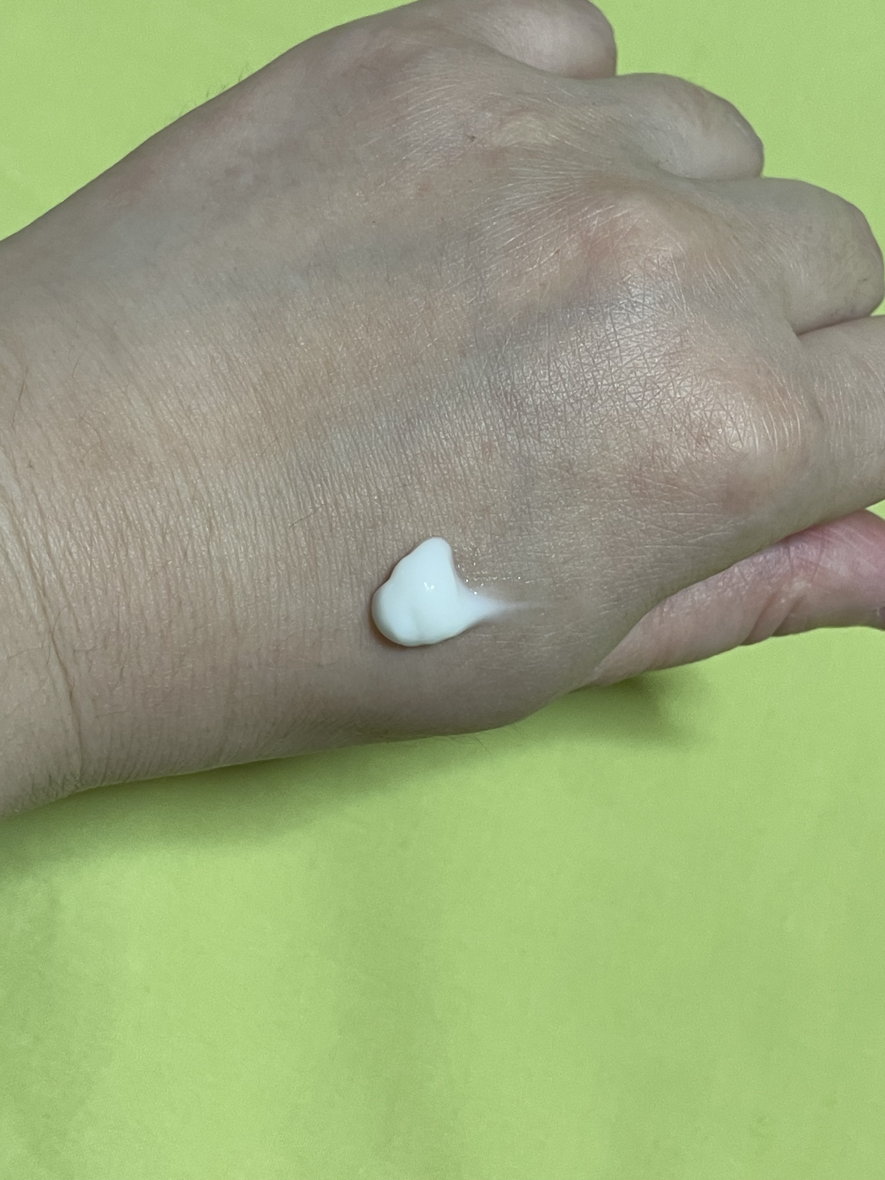 薬用メラノシグナルエッセンス/トランシーノ/美容液を使ったクチコミ（3枚目）