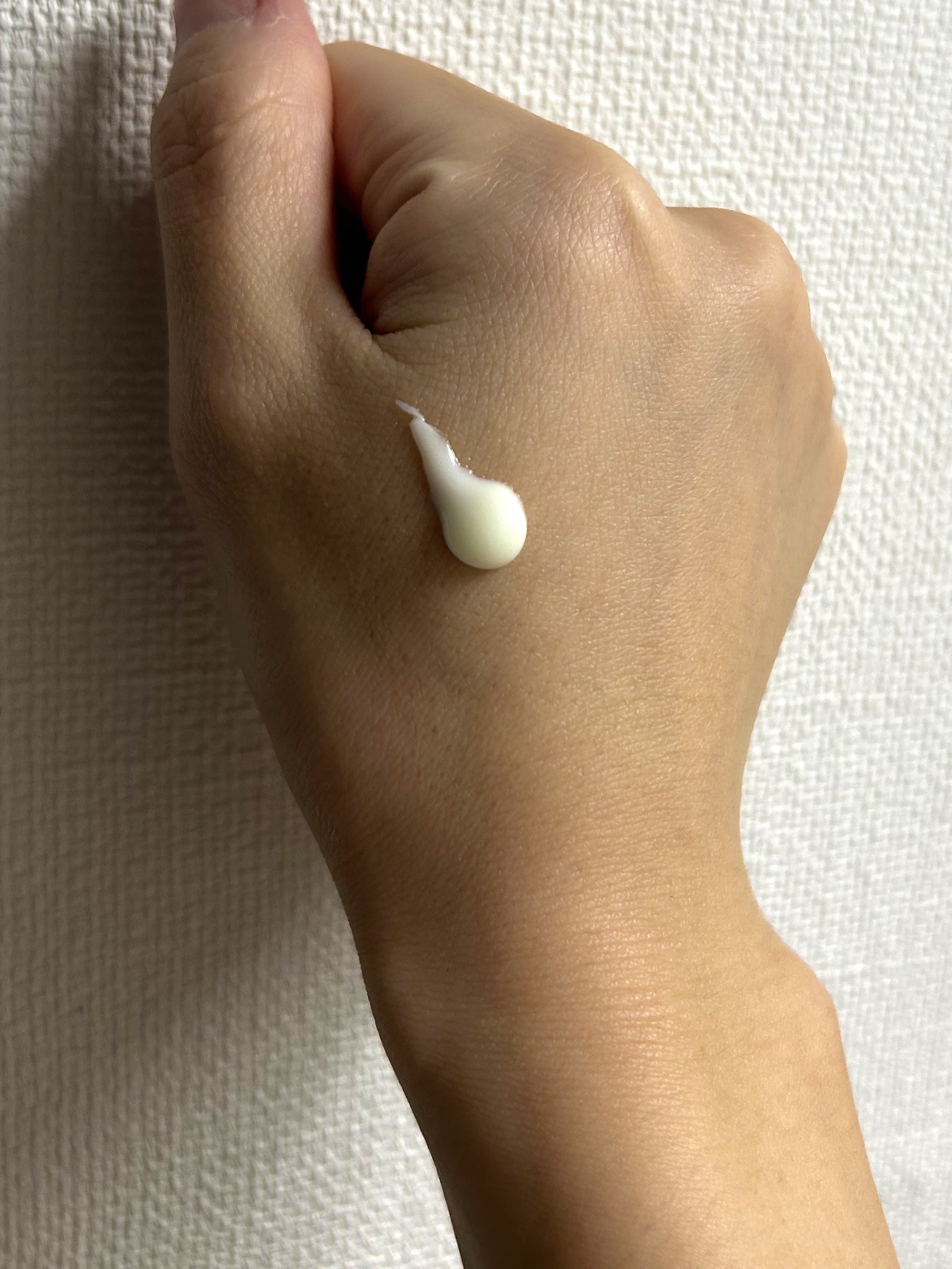 ビオレUV アクアリッチ ウォータリーエッセンス/ビオレ/日焼け止めローションを使ったクチコミ（3枚目）