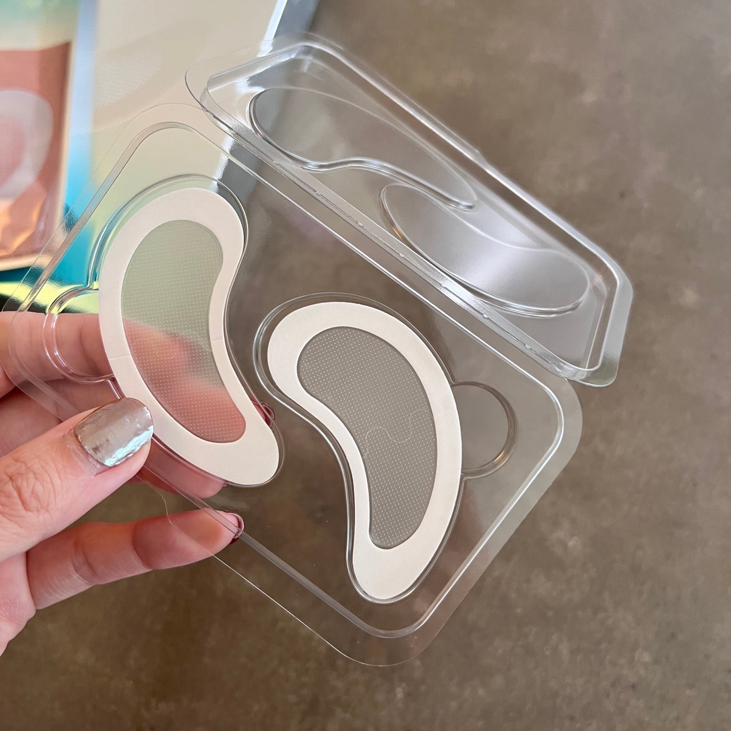 アイバックリフト1100シャットリードルパッチ/CHARDE/シートマスク・パックを使ったクチコミ(3枚目)