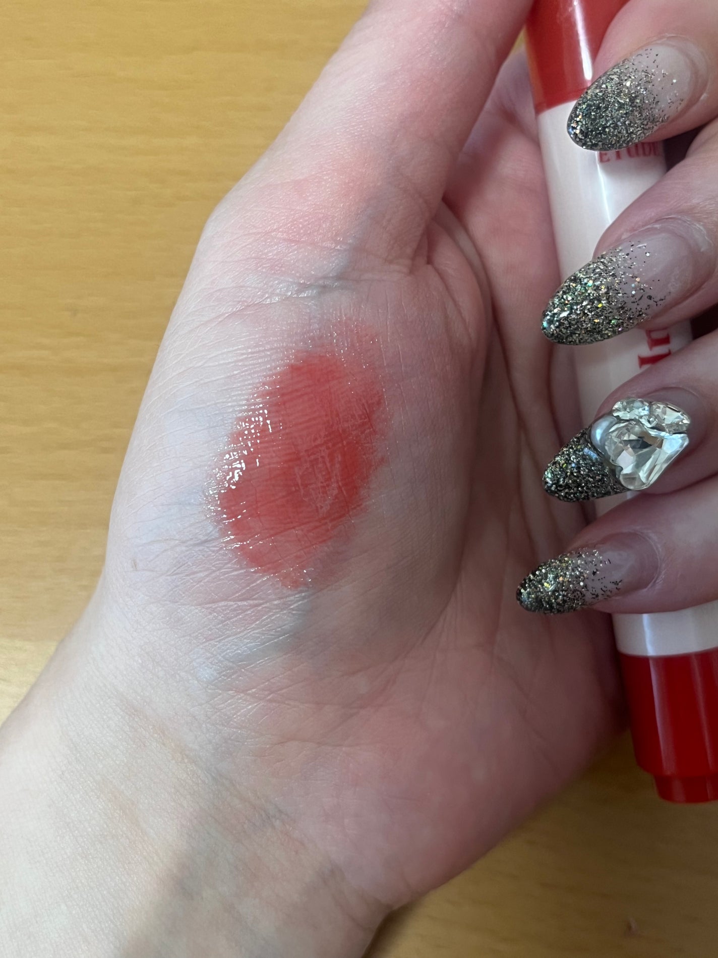 シロップグロッシーバーム/ETUDE/口紅を使ったクチコミ(3枚目)