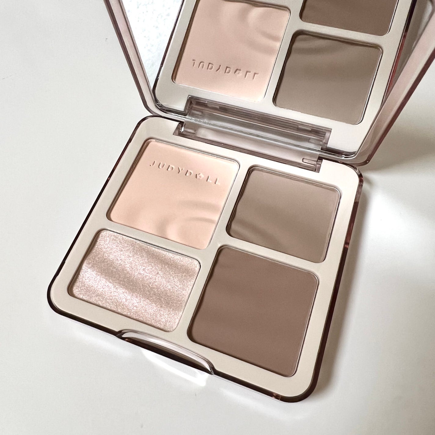 JUDYDOLL メリハリマスターパレット/JUDYDOLL/パウダーハイライトを使ったクチコミ(2枚目)