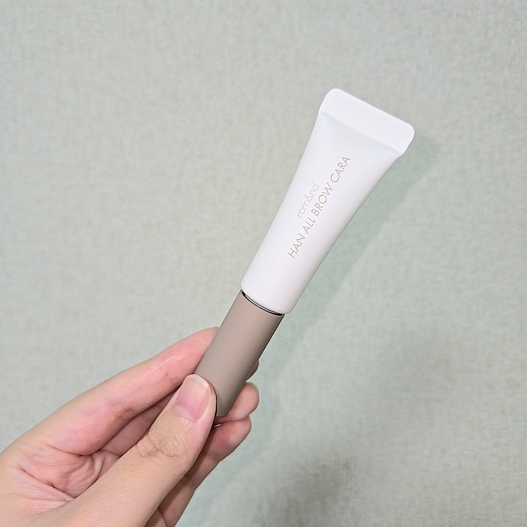 ハンオールブロウカラ/rom&nd/眉マスカラを使ったクチコミ（2枚目）