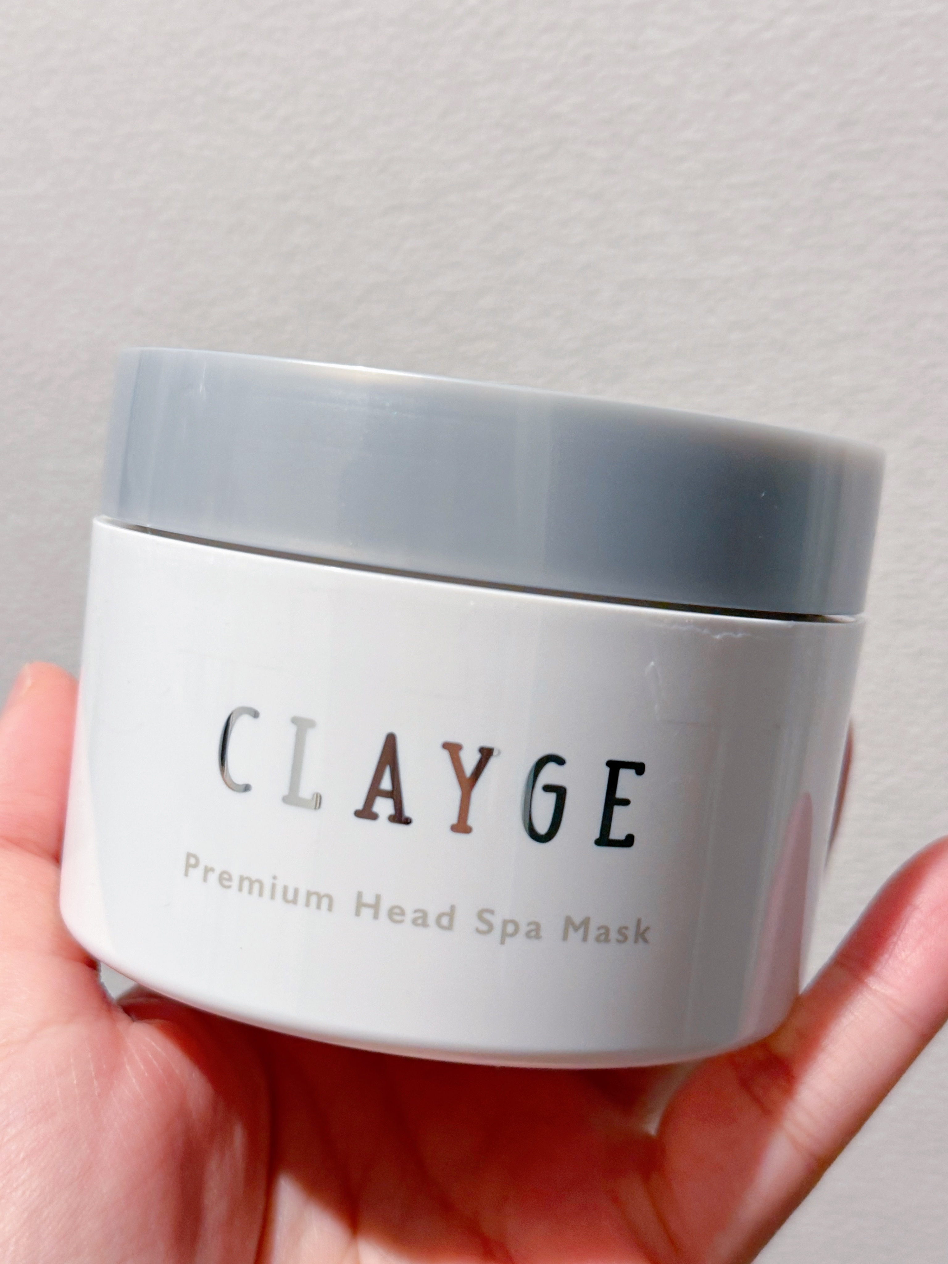 自分の時間を確保出来た時に使ってる
おうちヘッドスパアイテム🛁

CLAYGEプレミアムヘッドスパマスク
¥1,540(参考価格)

CLAYGEのヘアマスク、絶妙にリピ買いしやすい値段で使い続けてます。

地肌に付いても大丈夫で、適量取