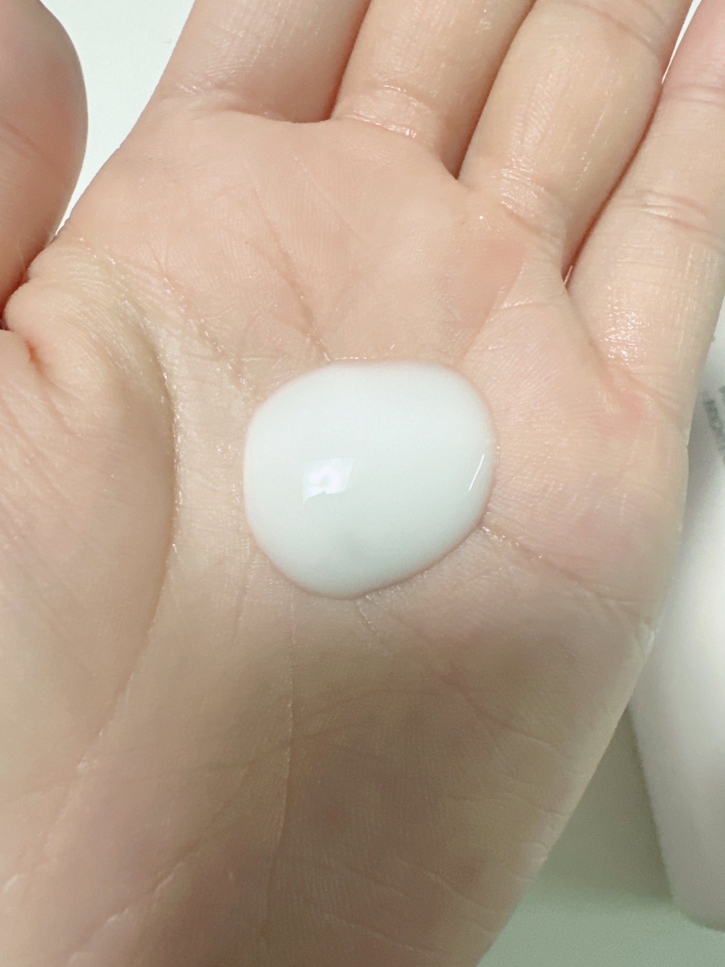 ボディミルク ブライトニング&エイジングケア<医薬部外品>/ファンケル/ボディミルクを使ったクチコミ(3枚目)