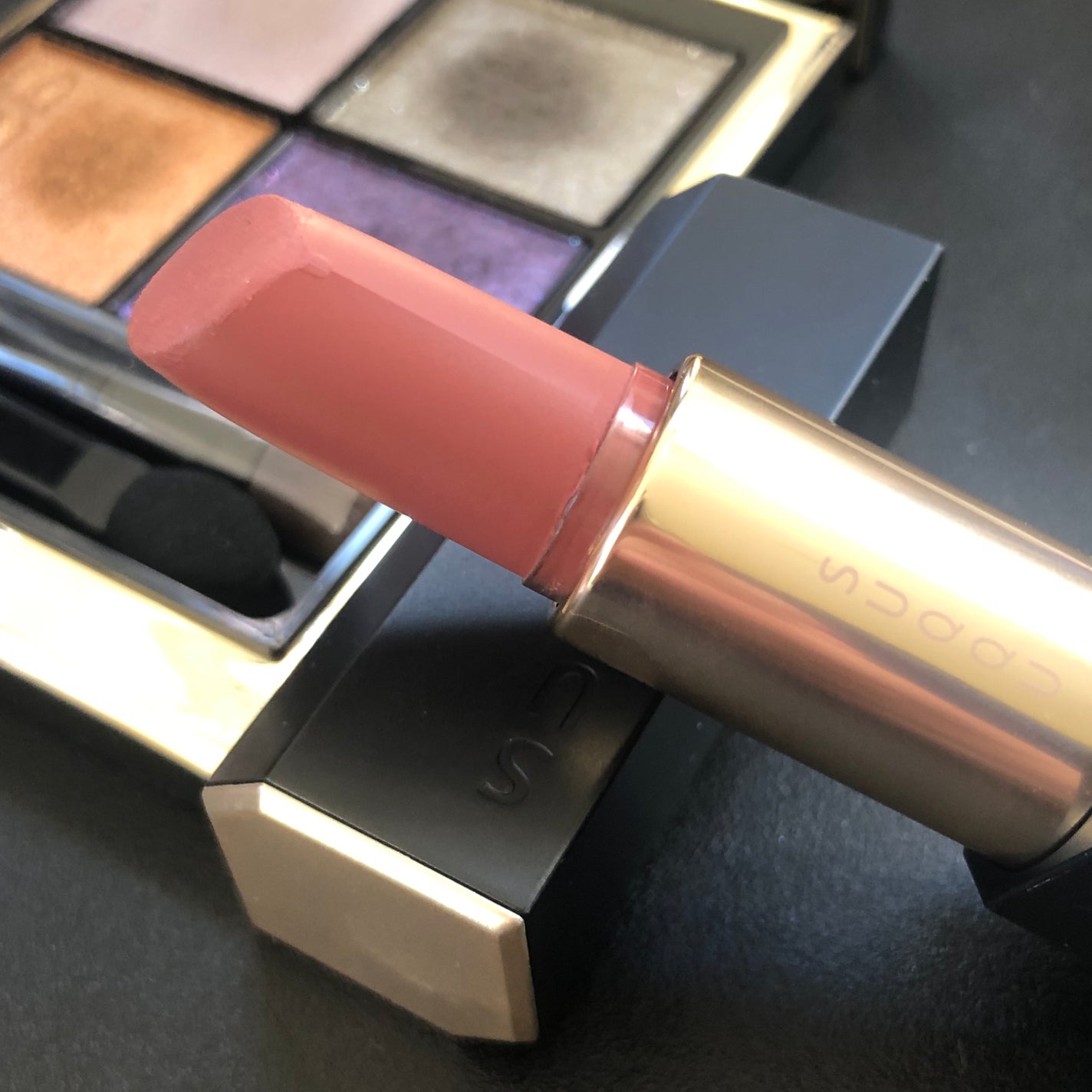 ブラッシュオブローズ ルミナスチークカラー/DOLCE&GABBANA BEAUTY/パウダーチークを使ったクチコミ(3枚目)