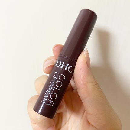 ちゃの on LIPS 「DHCリップクリーム唇になじみやすい透け感のあるシアー発色💫こ..」(4枚目)