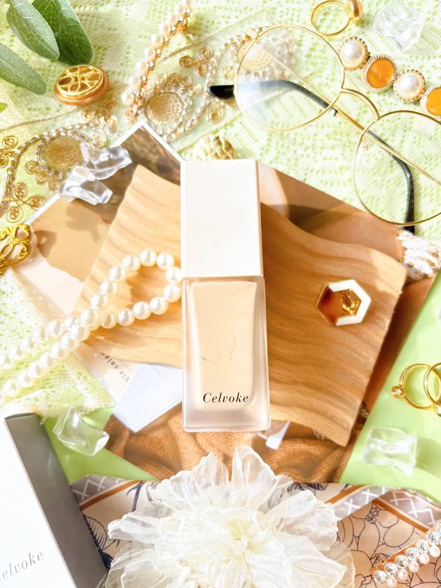 レアグロウ リキッドファンデーション/Celvoke/リキッドファンデーションを使ったクチコミ（1枚目）