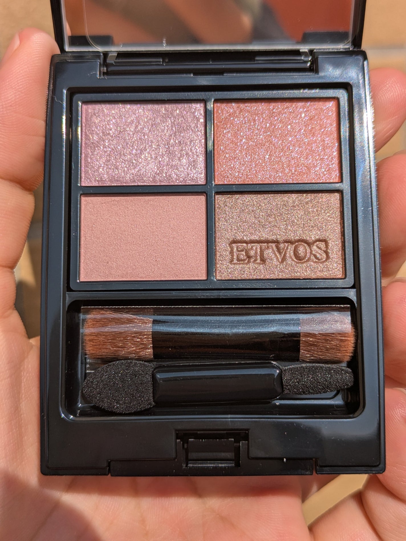 ミネラルクラッシィシャドー/エトヴォス/アイシャドウパレットを使ったクチコミ(1枚目)