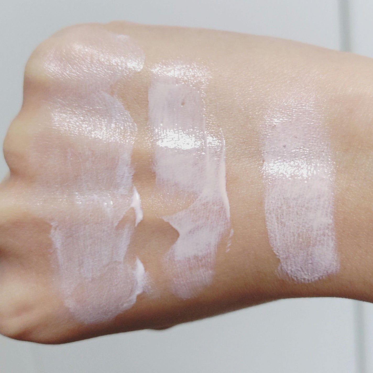 インテンシブ セラム ラディアンス プライマー/BOBBI BROWN/化粧下地を使ったクチコミ(4枚目)