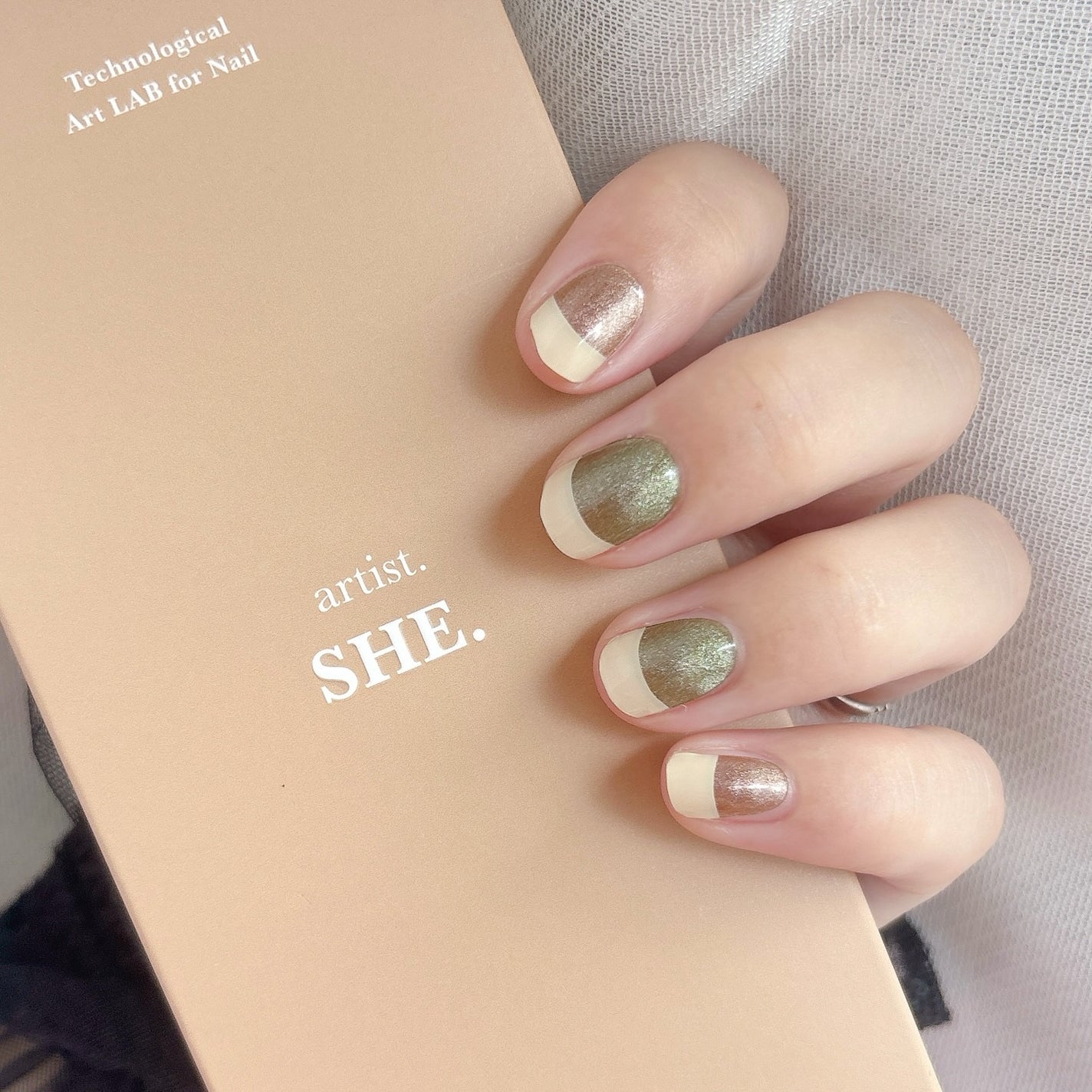 セミキュアジェルネイル(ハンド)/ohora/ネイルシールを使ったクチコミ(2枚目)