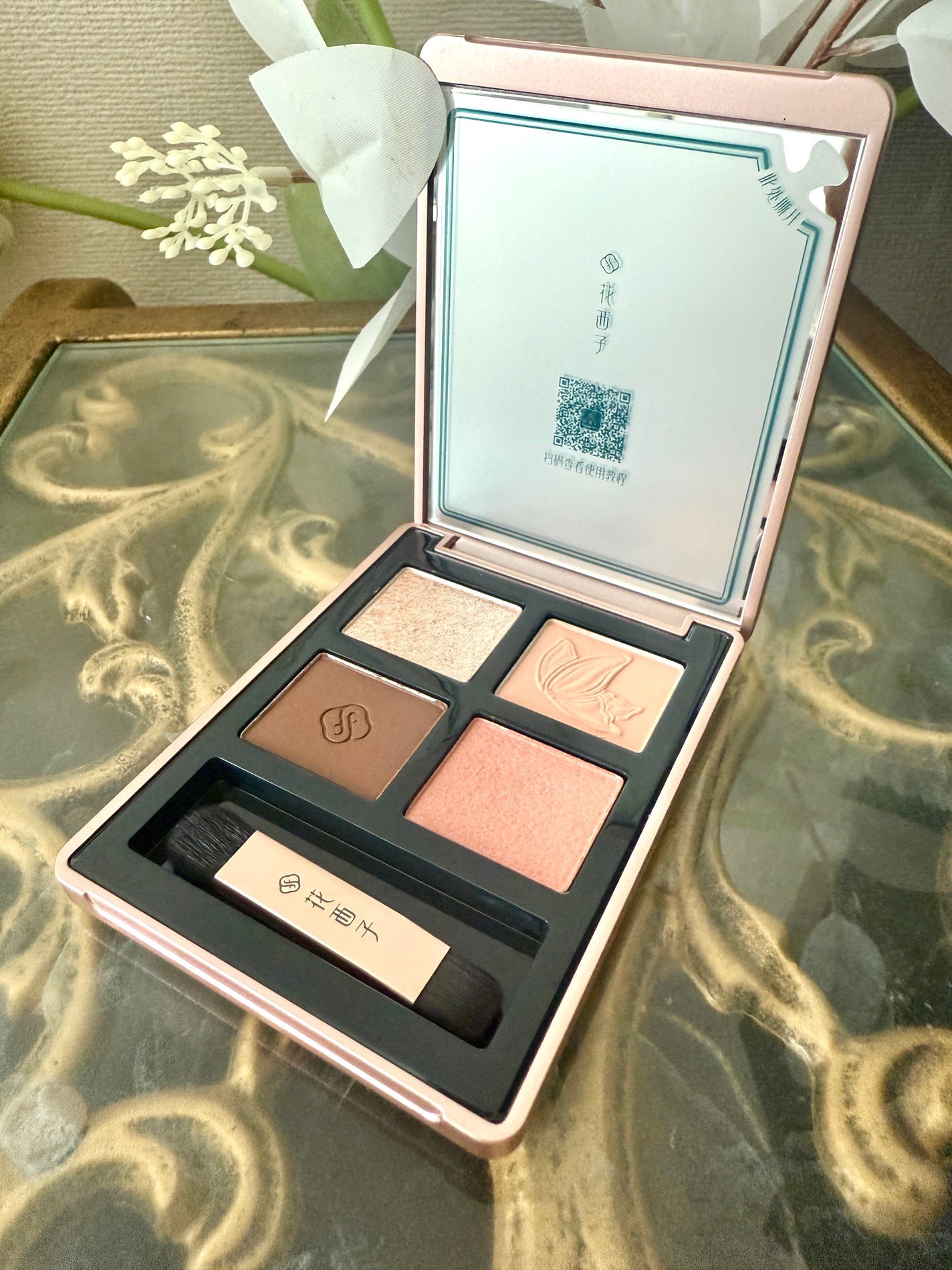 蝶影流光アイシャドウパレット/花西子/アイシャドウパレットを使ったクチコミ(3枚目)