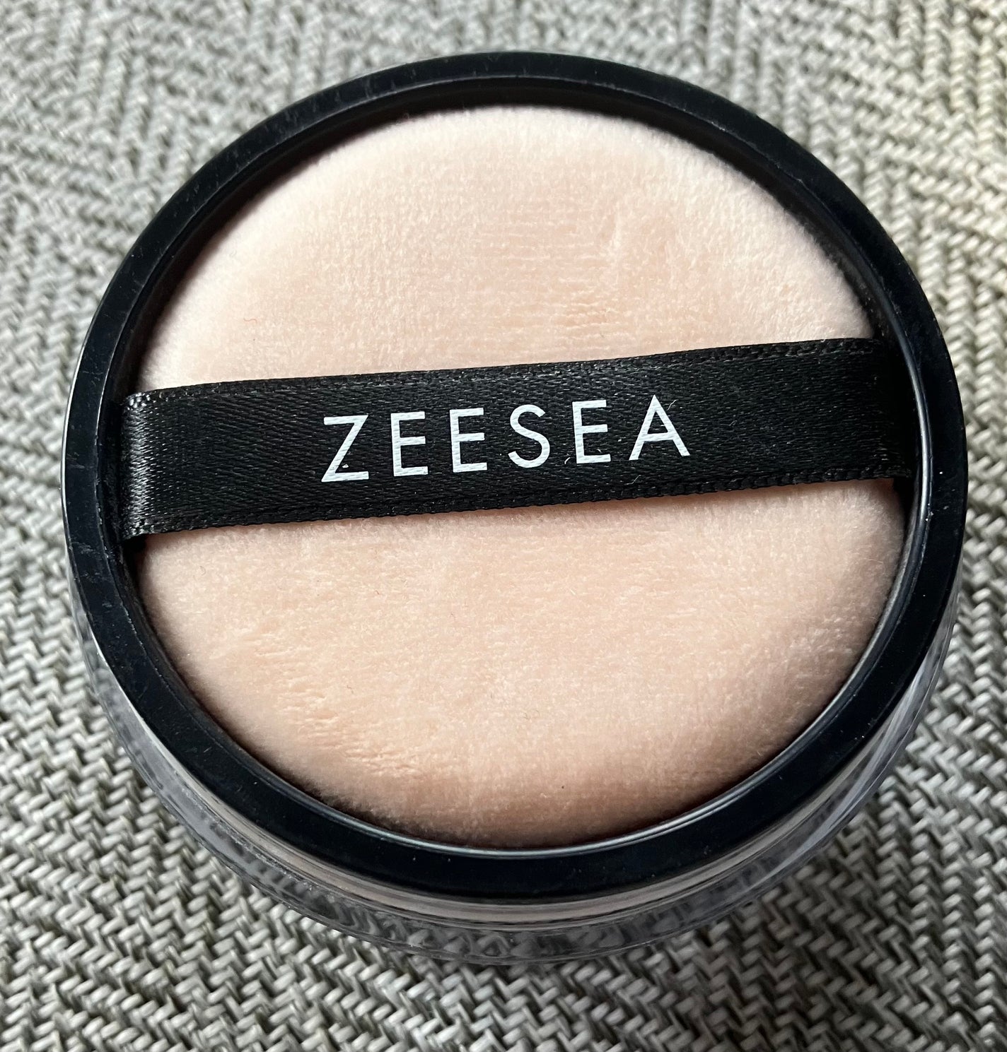 ZEESEA 「ゼロ」粉感皮脂コントロールルースパウダー/ZEESEA/ルースパウダーを使ったクチコミ(2枚目)