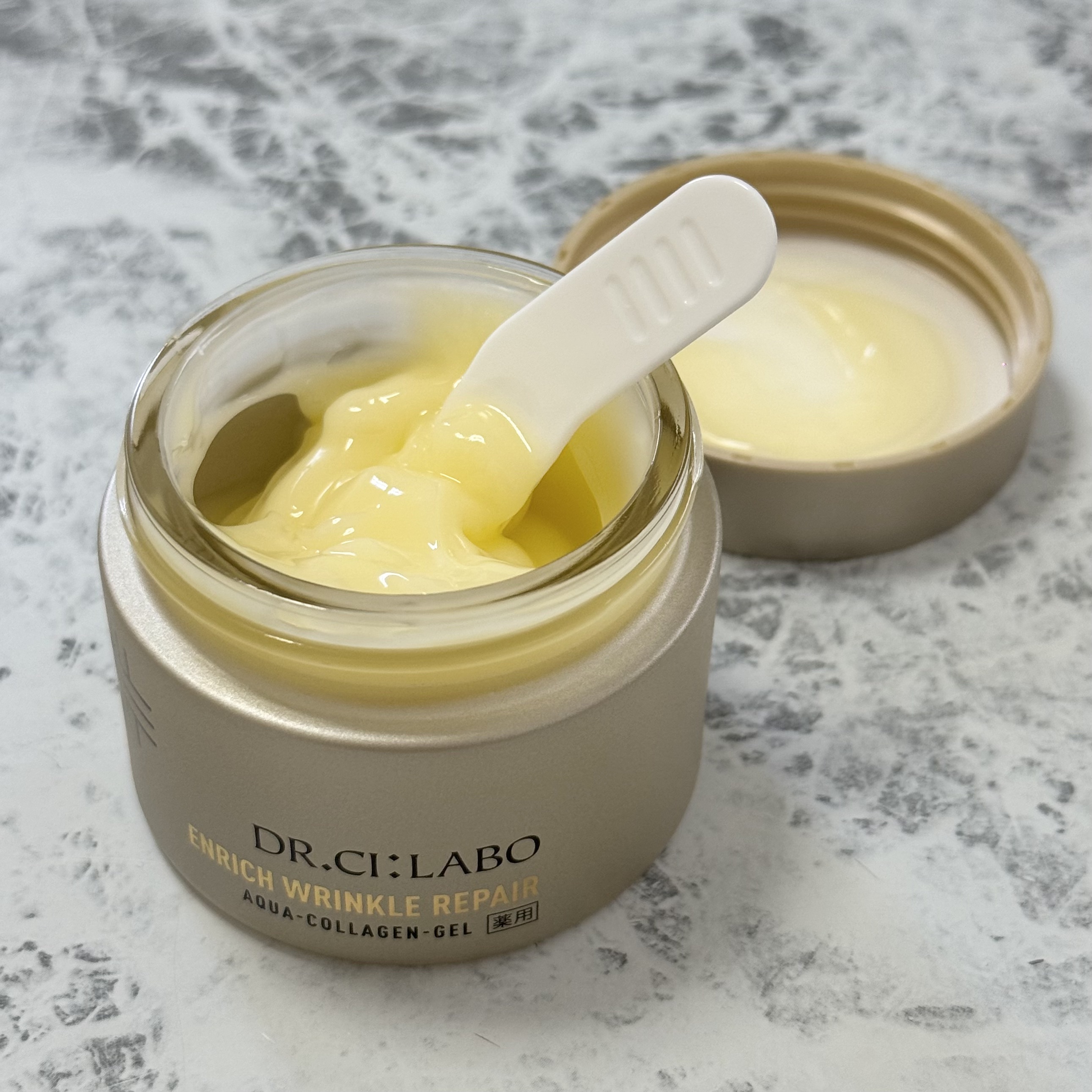 薬用アクアコラーゲンゲル エンリッチリンクルリペア/ドクターシーラボⓇ/フェイスクリームを使ったクチコミ（2枚目）