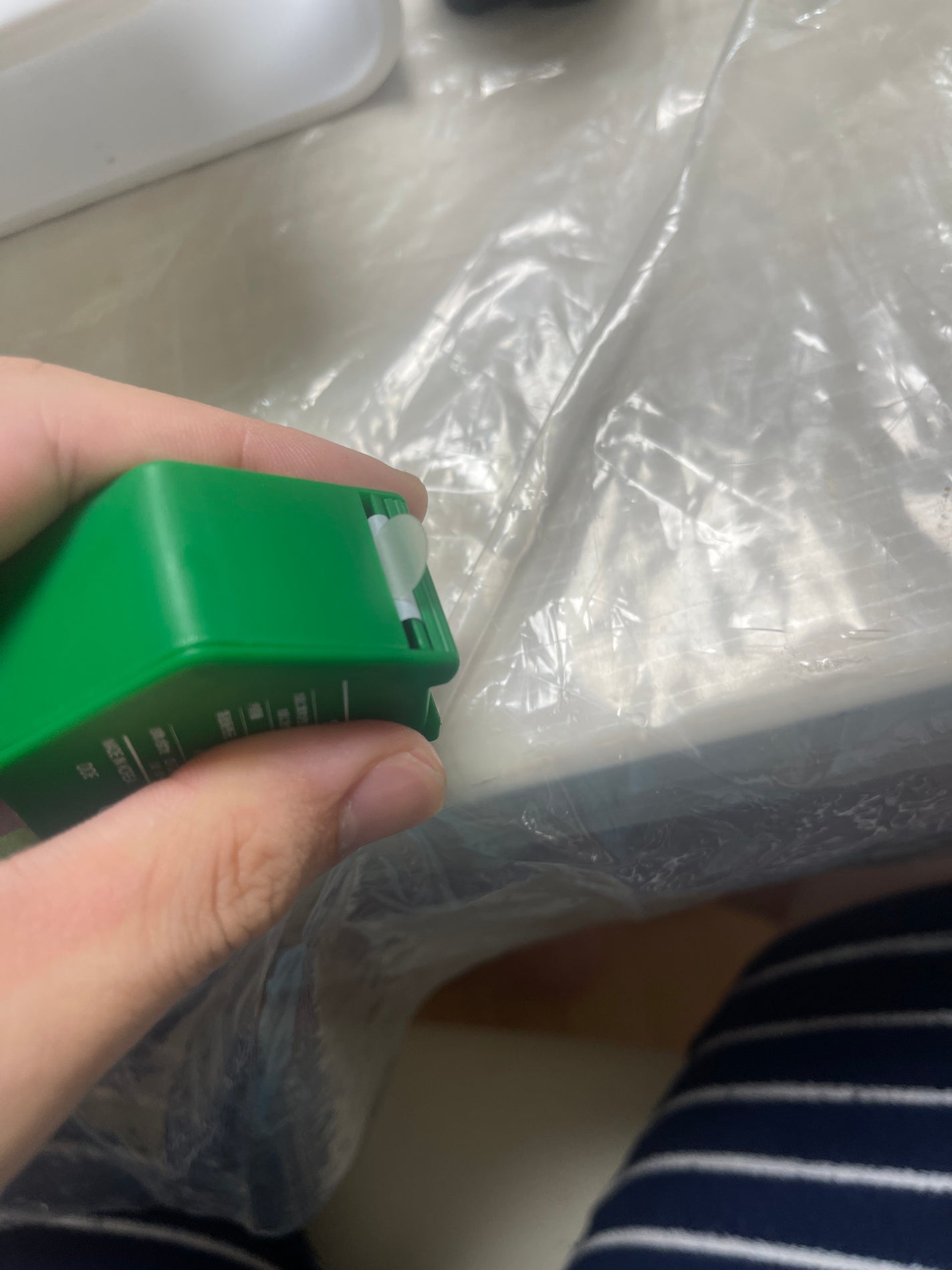 potalou on LIPS 「今までで一番、粘着力がある。貼るとニキビの治りも早いので重宝し..」(2枚目)