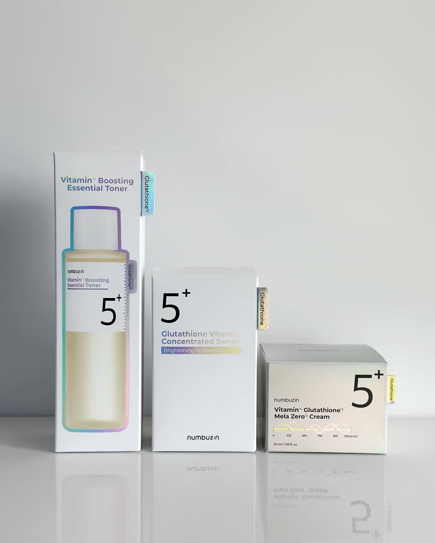 ナチュラル美人になりたい女 on LIPS 「【光り輝くお肌が1番のメイクアップ】numbuzin・5番白玉..」(3枚目)