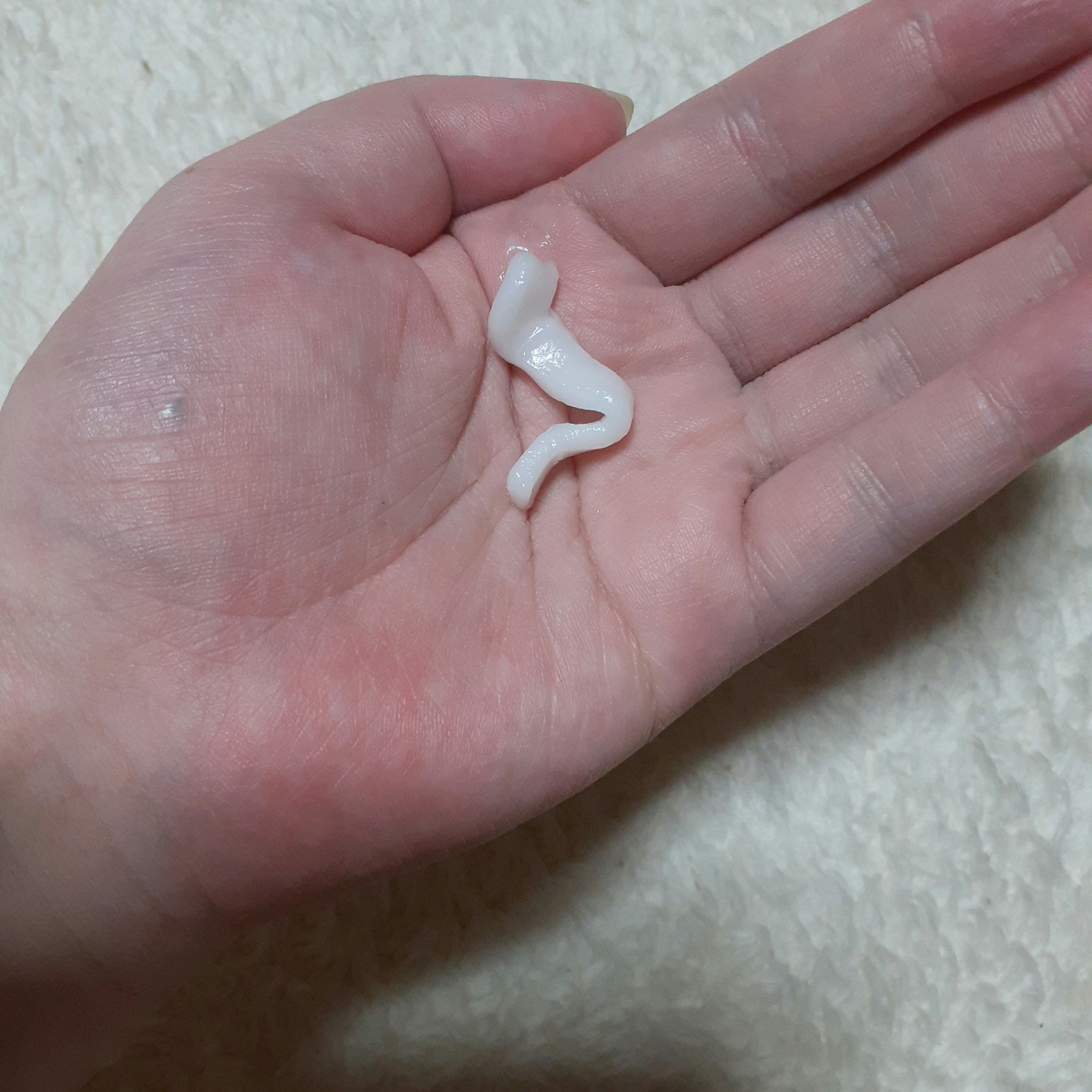 ストレートシャンプー/ストレートトリートメント ホワイトブロッサムの香り/Straine/市販シャンプーを使ったクチコミ（2枚目）