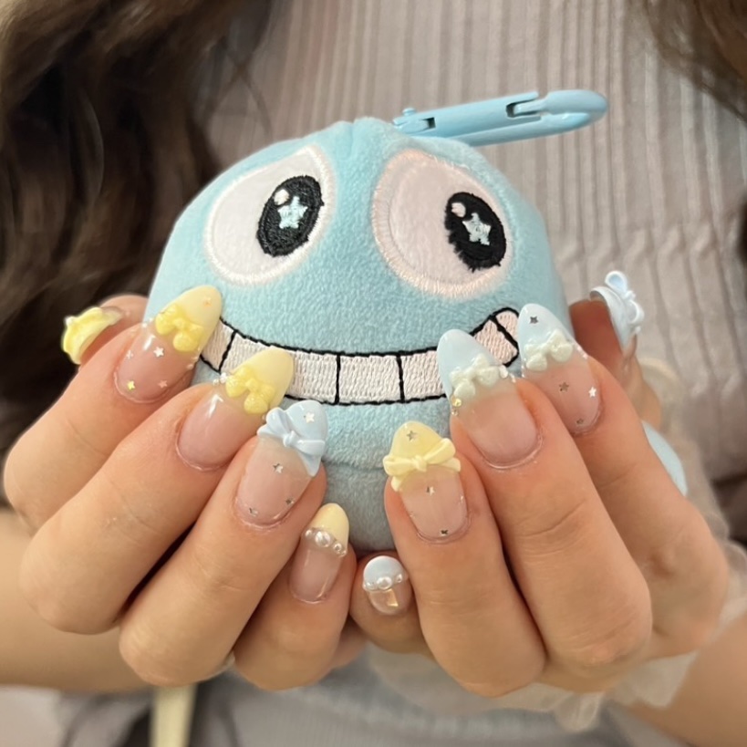 #ネイル,#ジェルネイル,#キラキラネイル,#簡単ネイル,#夏ネイル,#秋ネイル,#冬ネイル,#大人ネイル,#大人ネイル,#韓国ネイル,#フットネイル,#キャラネイル,#キャラクターネイルのネイルデザイン