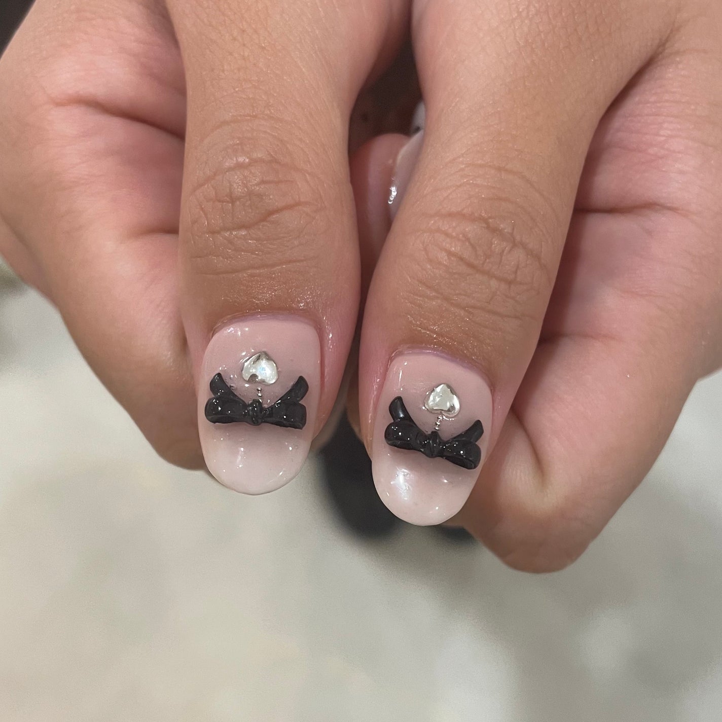 𐔌՞ . .՞ 𐦯 on LIPS 「親指もかわいい.⋆𝜗𝜚❤︎.*いいね、保存嬉しいです🎶#ネイル..」(1枚目)