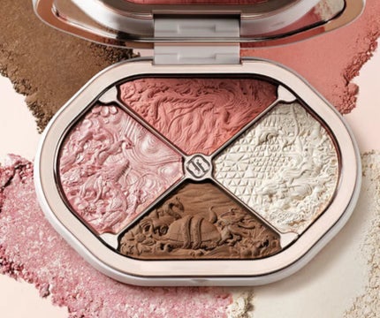 星宿彫刻 4色パレット/花西子/マルチパレットを使ったクチコミ(1枚目)