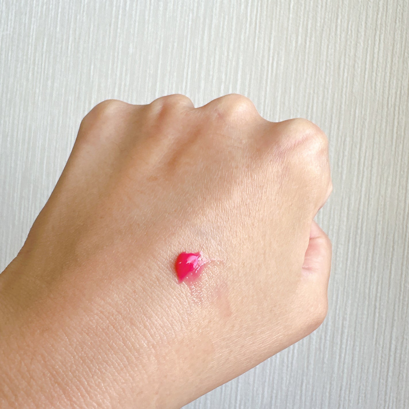 サンケア UVリップカラースプラッシュ/SHISEIDO/リップグロスを使ったクチコミ(4枚目)