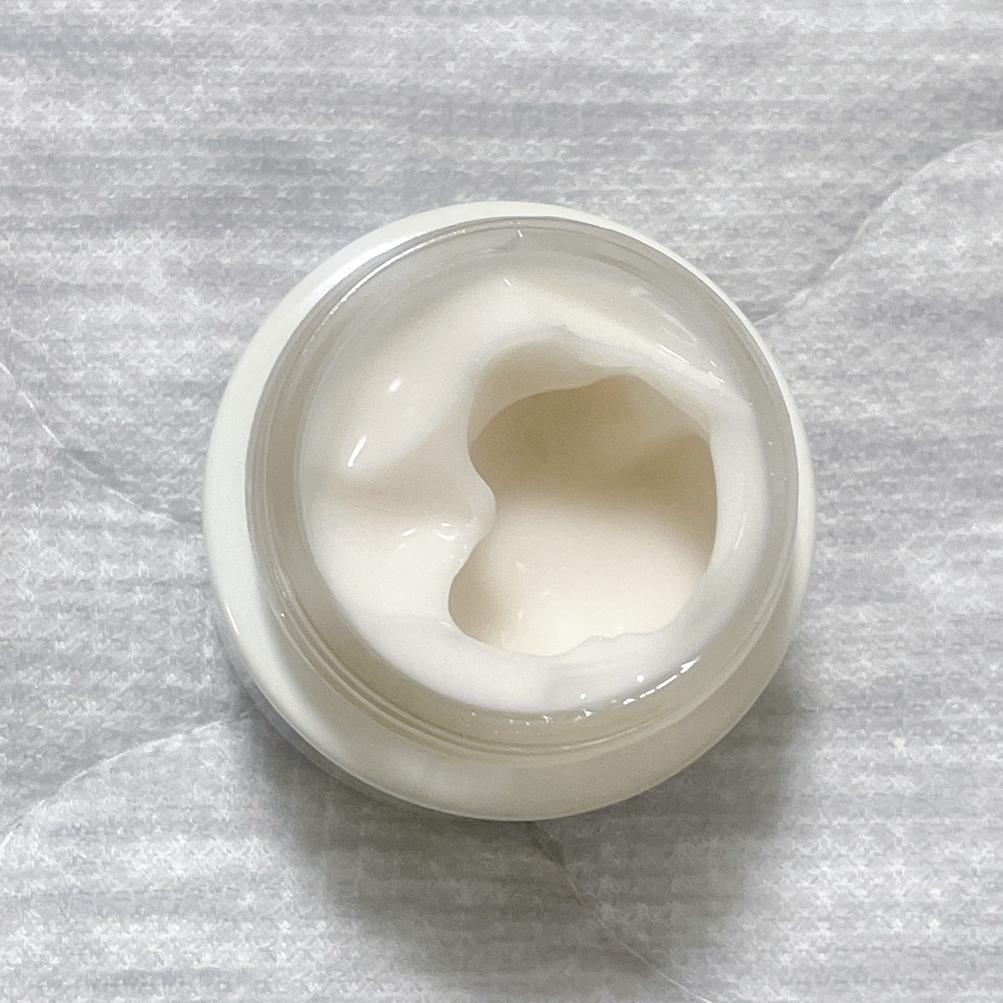 グリーンティーシード　ヒアルロン　クリーム/innisfree/フェイスクリームを使ったクチコミ（3枚目）