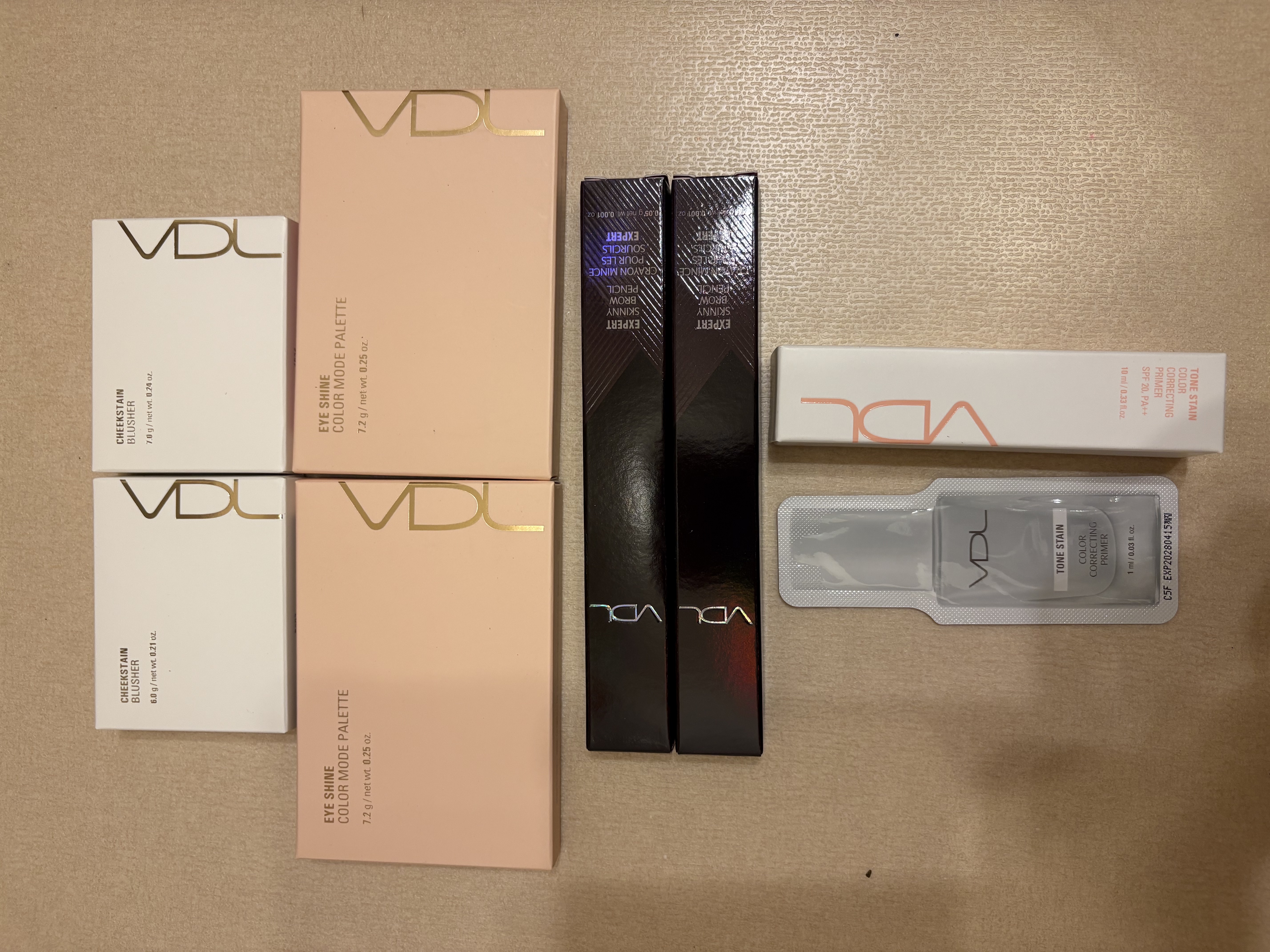 チークステイン ブラッシャー/VDL/パウダーチークを使ったクチコミ（1枚目）