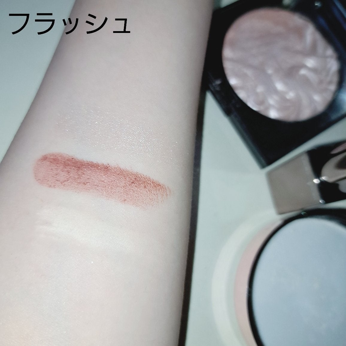 フェイスイルミネーター/ローラ メルシエ/パウダーハイライトを使ったクチコミ(6枚目)