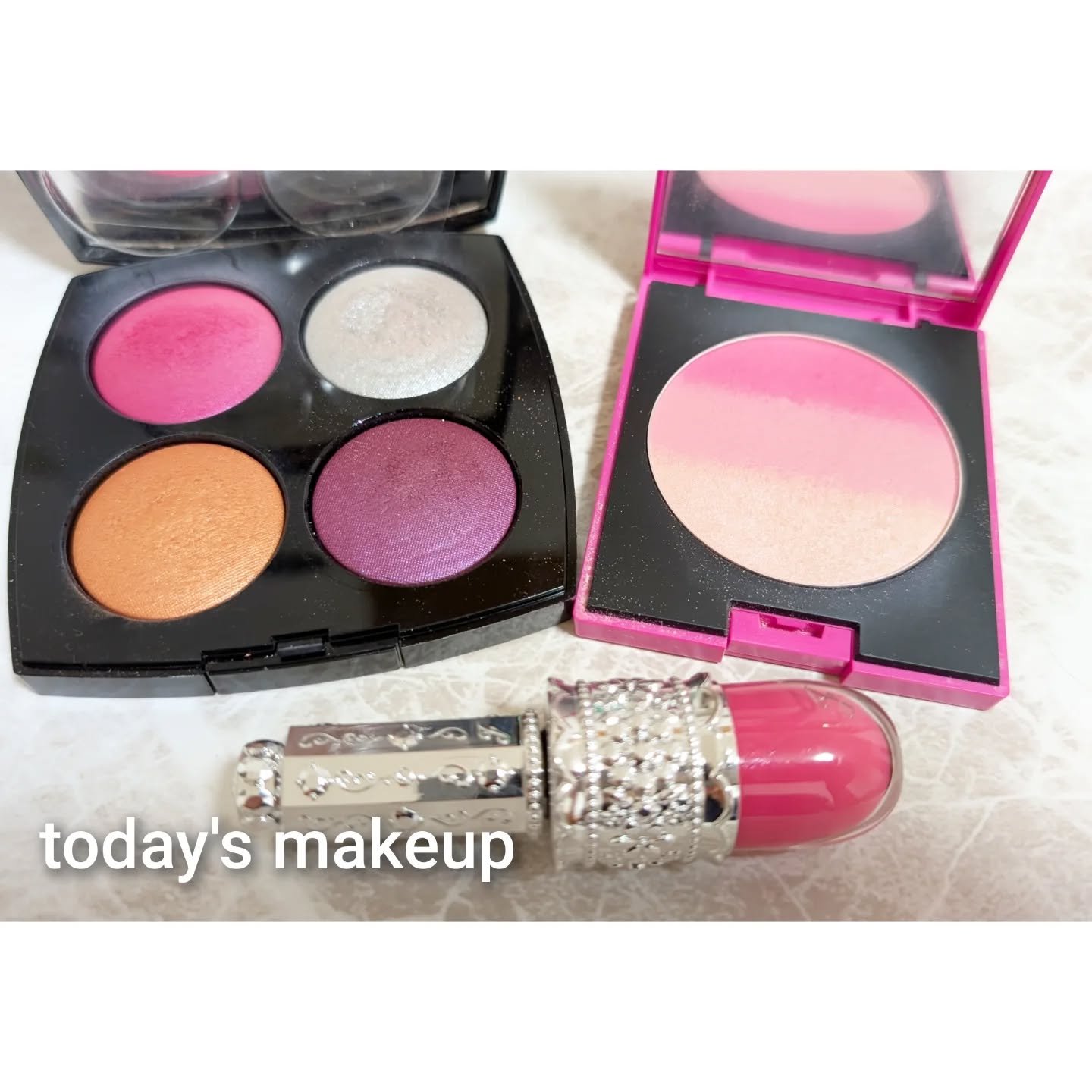 リップラッカー　ブルーミングガーランド/JILL STUART/口紅を使ったクチコミ（1枚目）