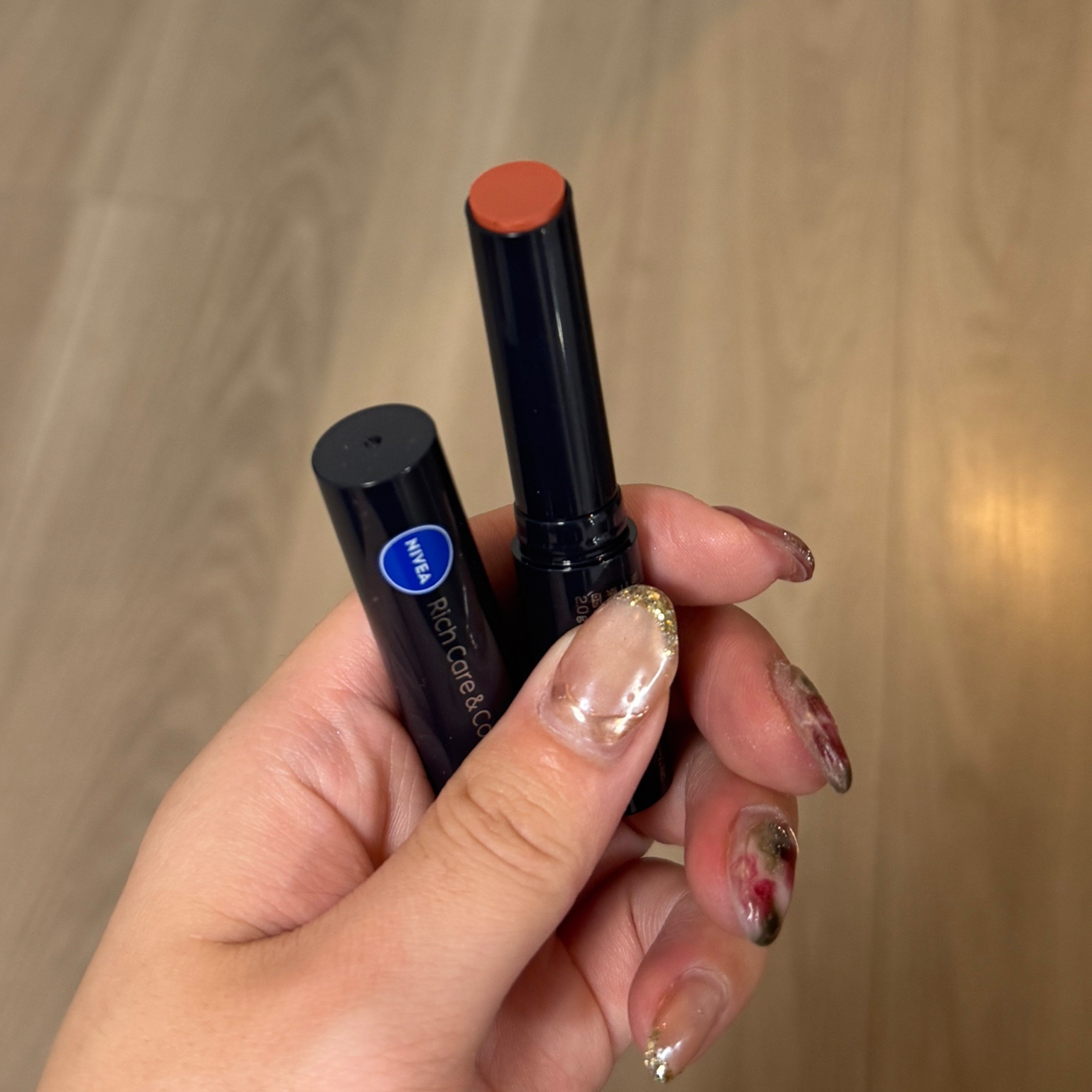 ニベア リッチケア＆カラーリップ 色持続タイプ/ニベア/リップクリームを使ったクチコミ（3枚目）