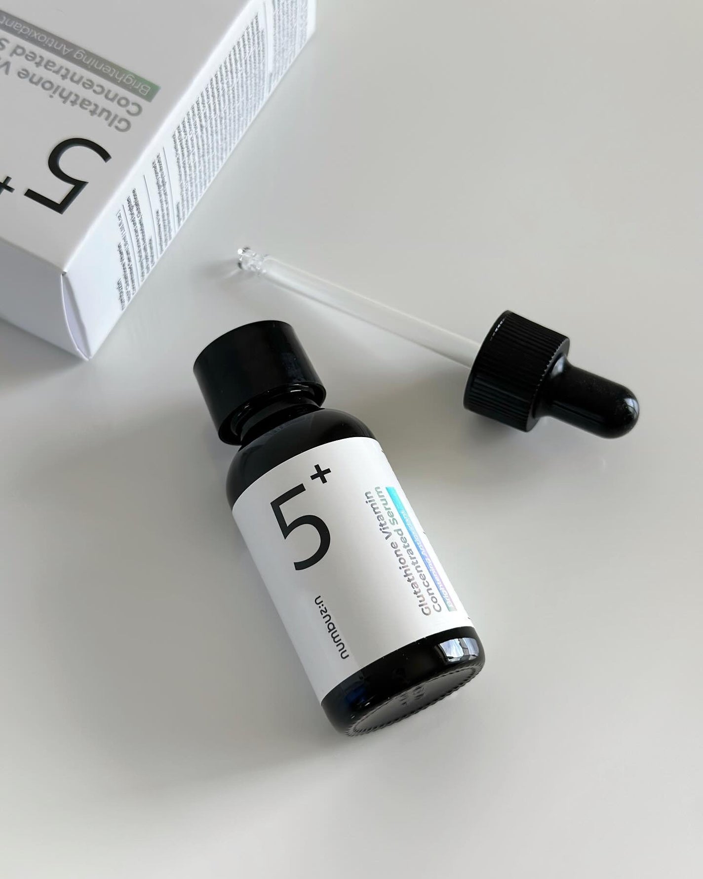 ナチュラル美人になりたい女 on LIPS 「【光り輝くお肌が1番のメイクアップ】numbuzin・5番白玉..」(6枚目)