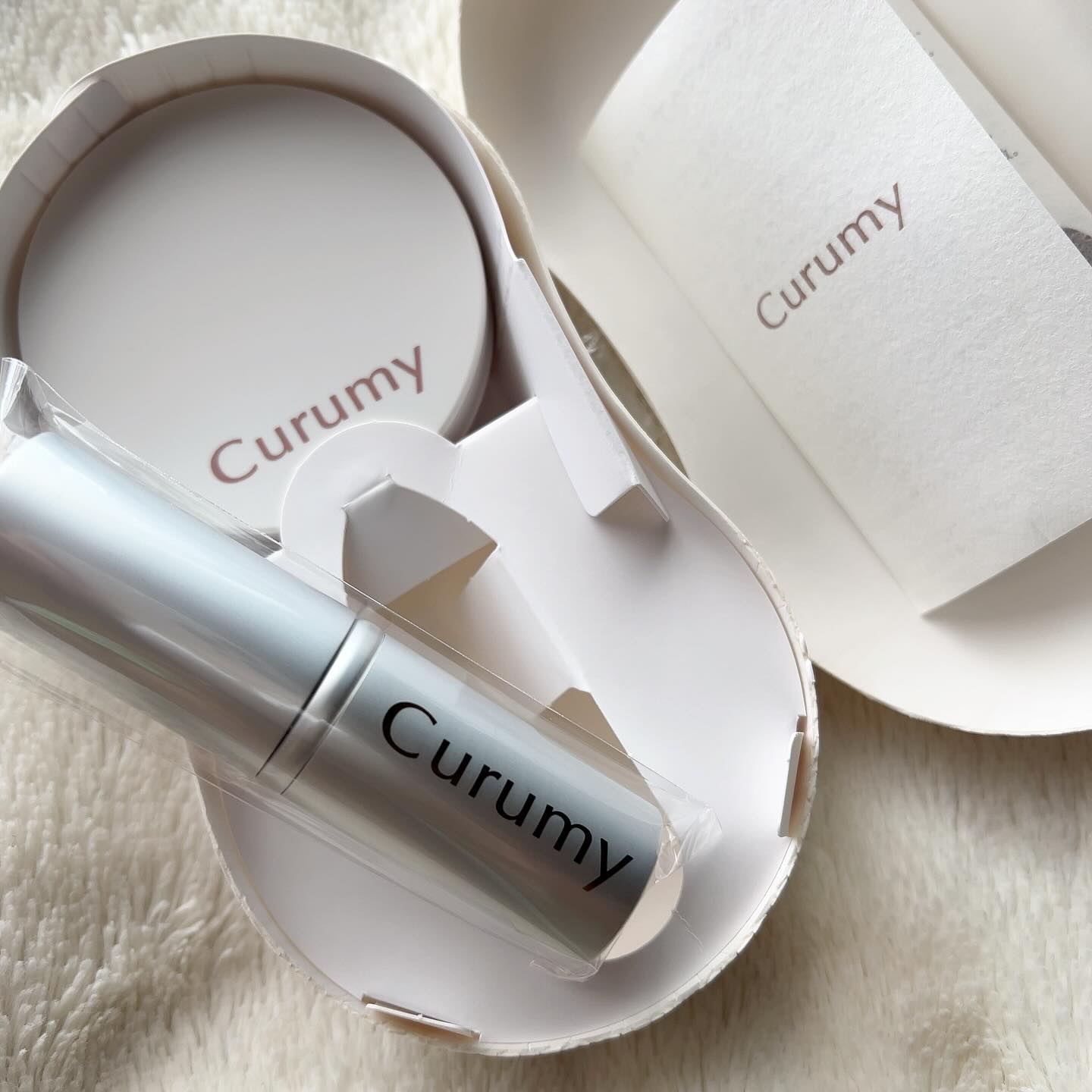 Curumy シルキースキンパウダー/Curumy/ルースパウダーを使ったクチコミ（2枚目）