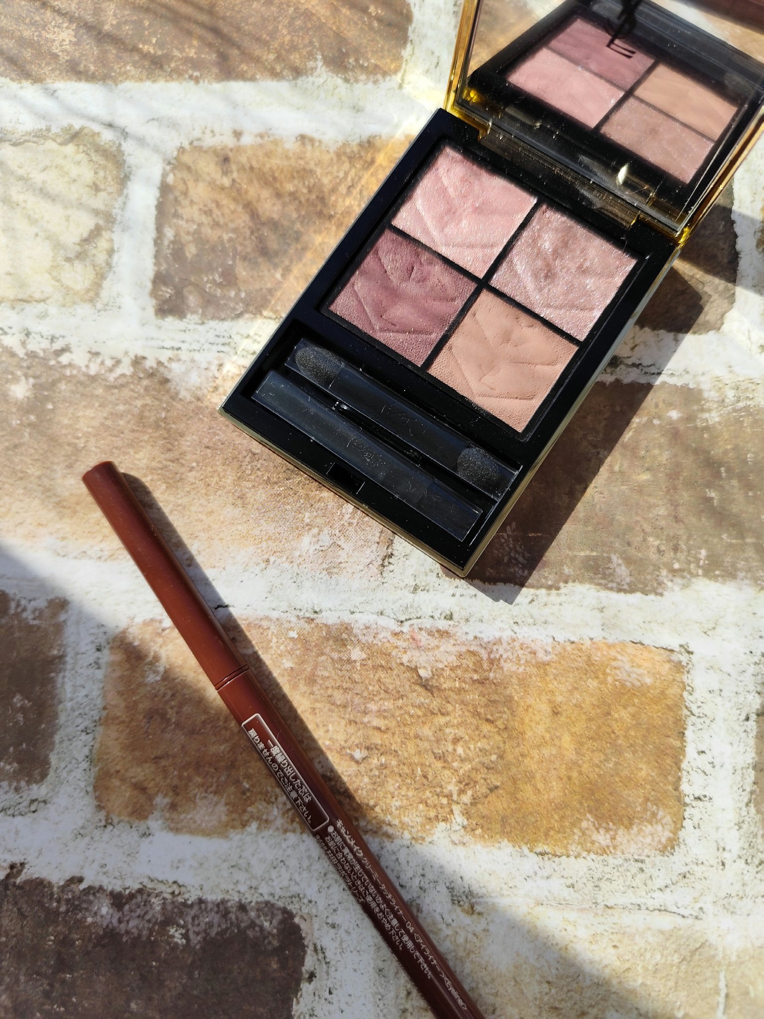 クチュール ミニ クラッチ/YVES SAINT LAURENT BEAUTE/アイシャドウパレットを使ったクチコミ（1枚目）